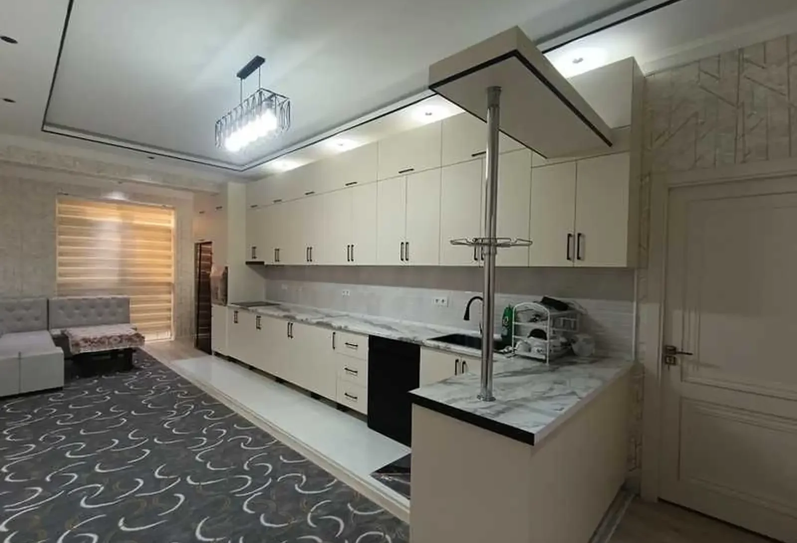 3-комн. квартира, 4 этаж, 133м², Шоҳмансур танка
