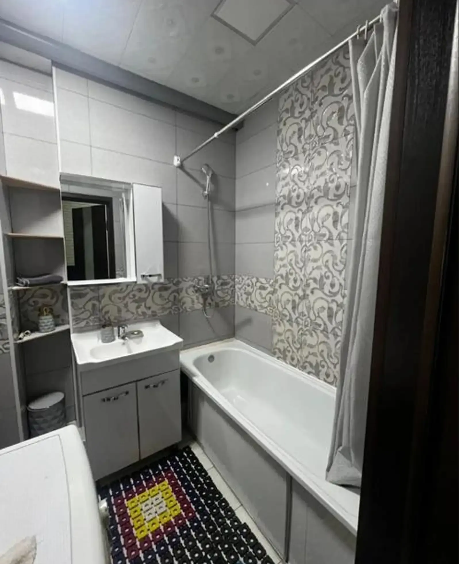 3-комн. квартира, 5 этаж, 77м², Сомони