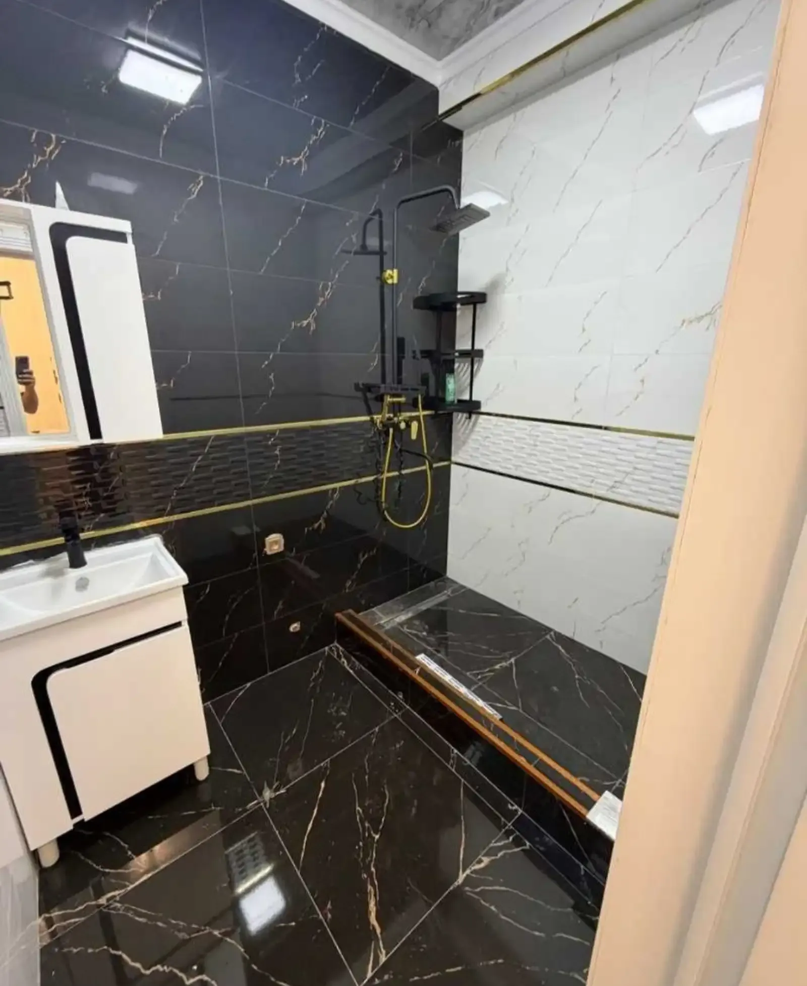2-комн. квартира, 2 этаж, 66 м², Сино, 33мкр