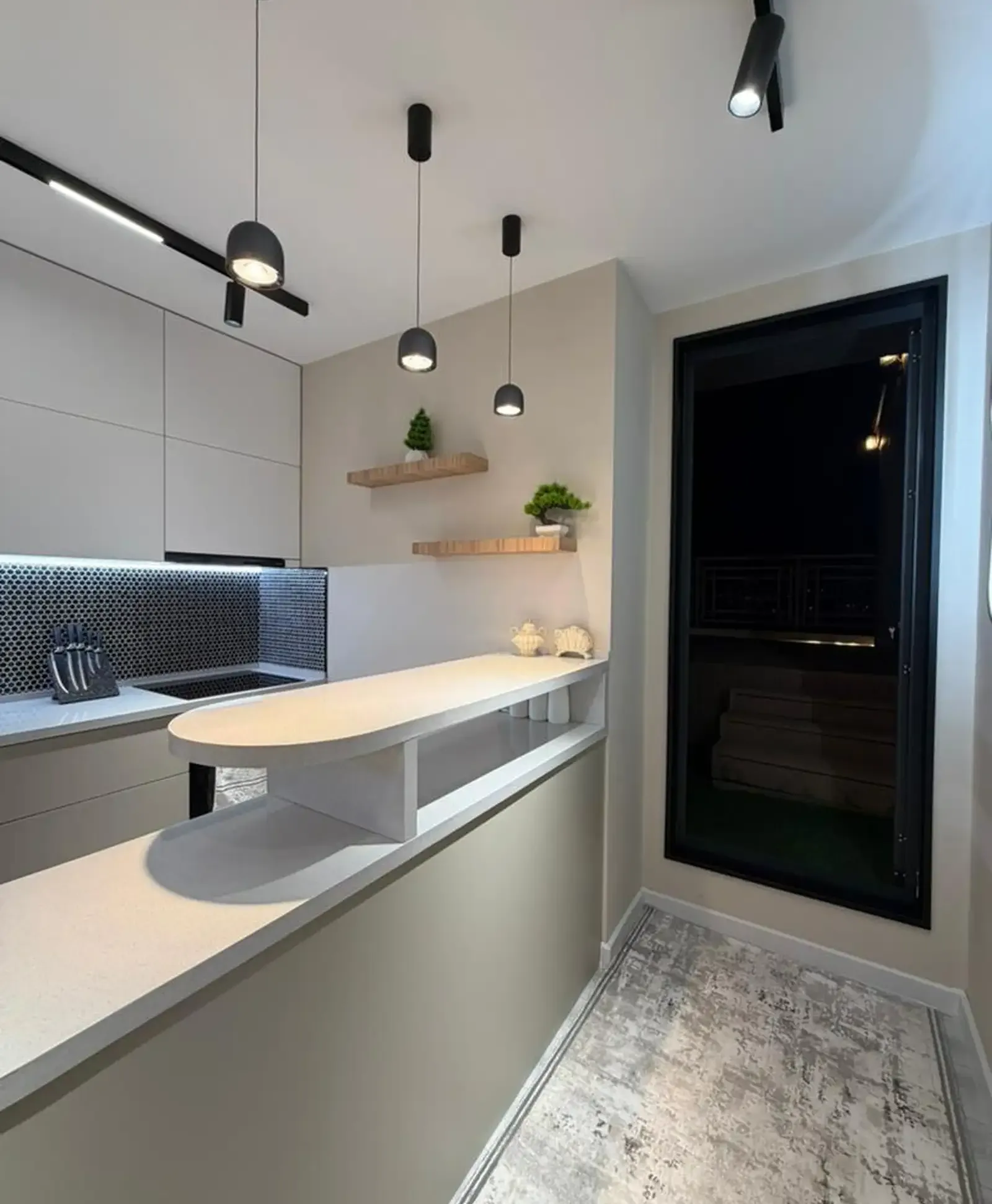 2-комн. квартира, 12 этаж, 72 м², Водонасосная, рядом с супермаркетом «Ёвар»