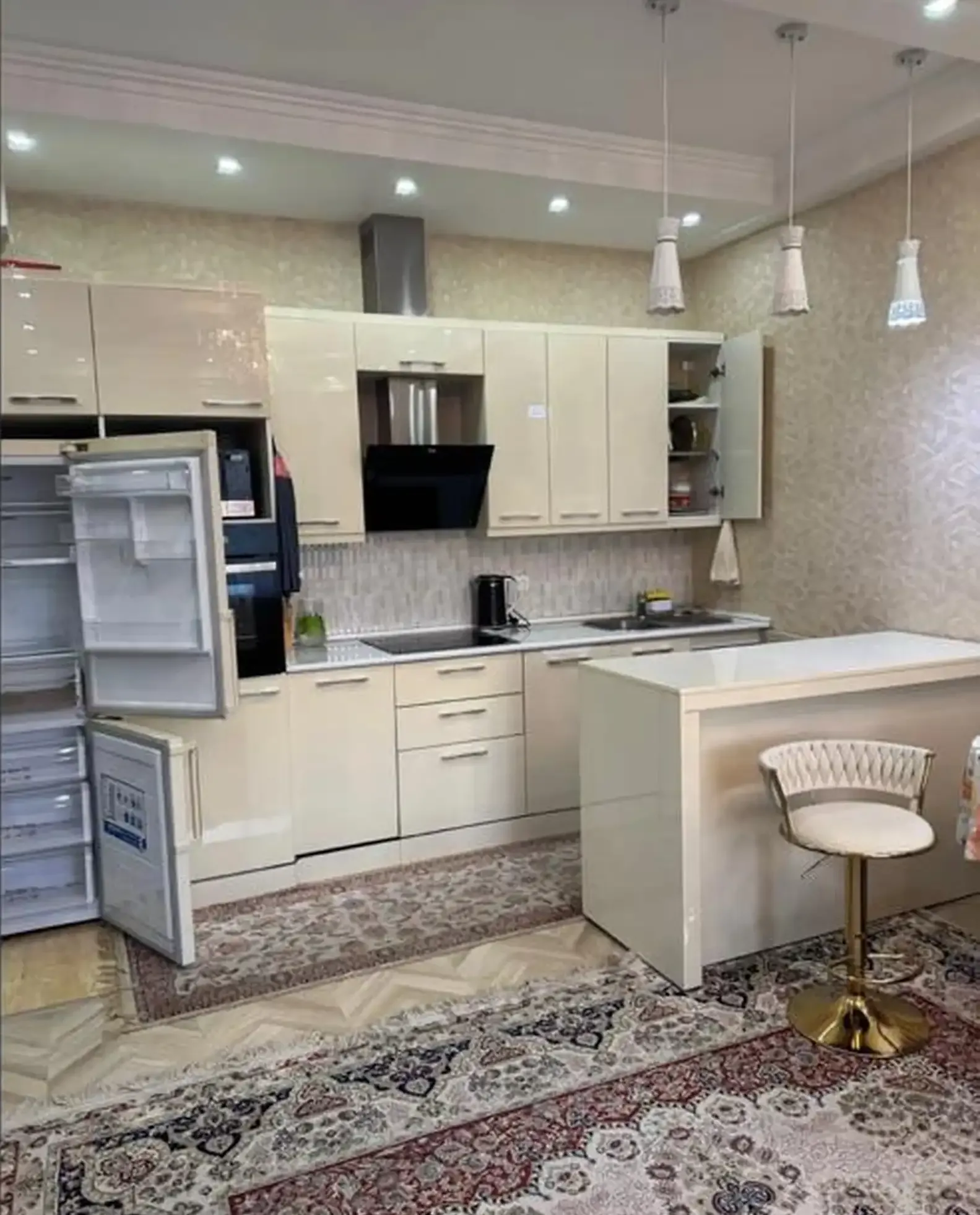 2-комн. квартира, 2 этаж, 48м², Шохмансур