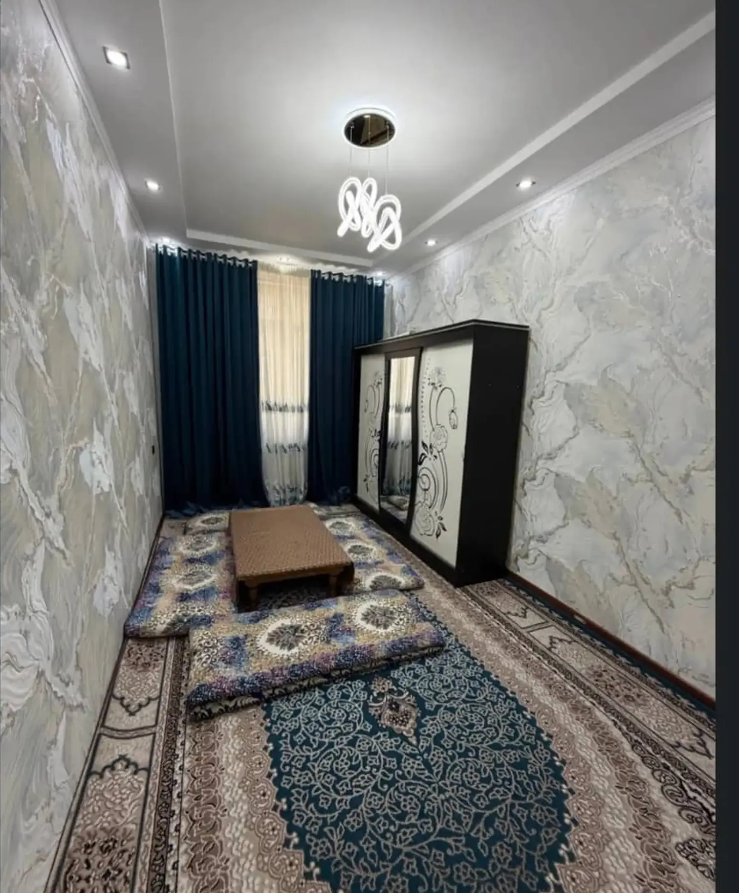 3-комн. квартира, 2 этаж, 98м², Шохмансур