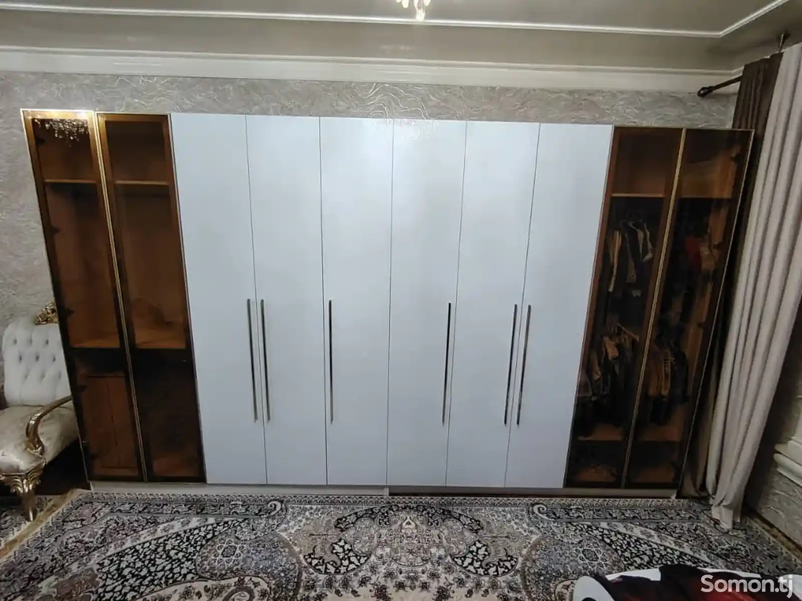 Шифоньер