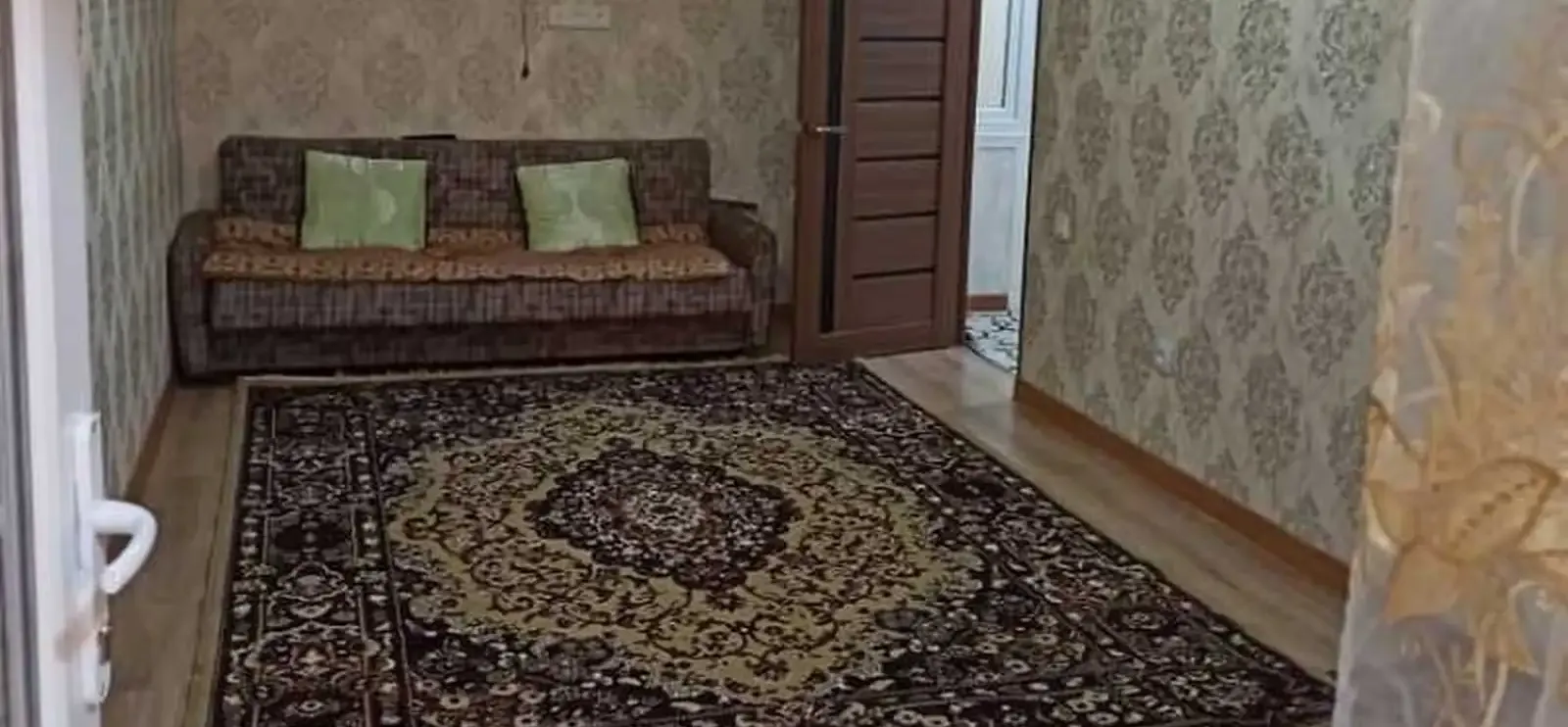 2-комн. квартира, 6 этаж, 63м², сино