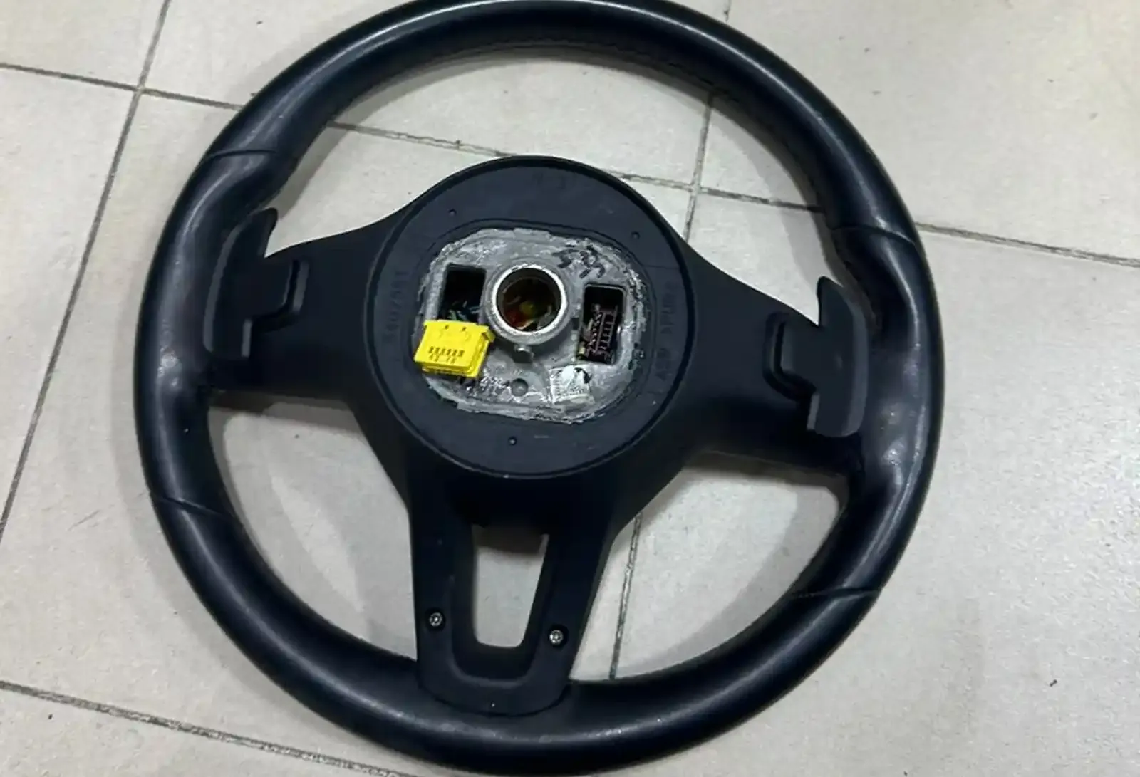 Руль от Mercedes-Benz
