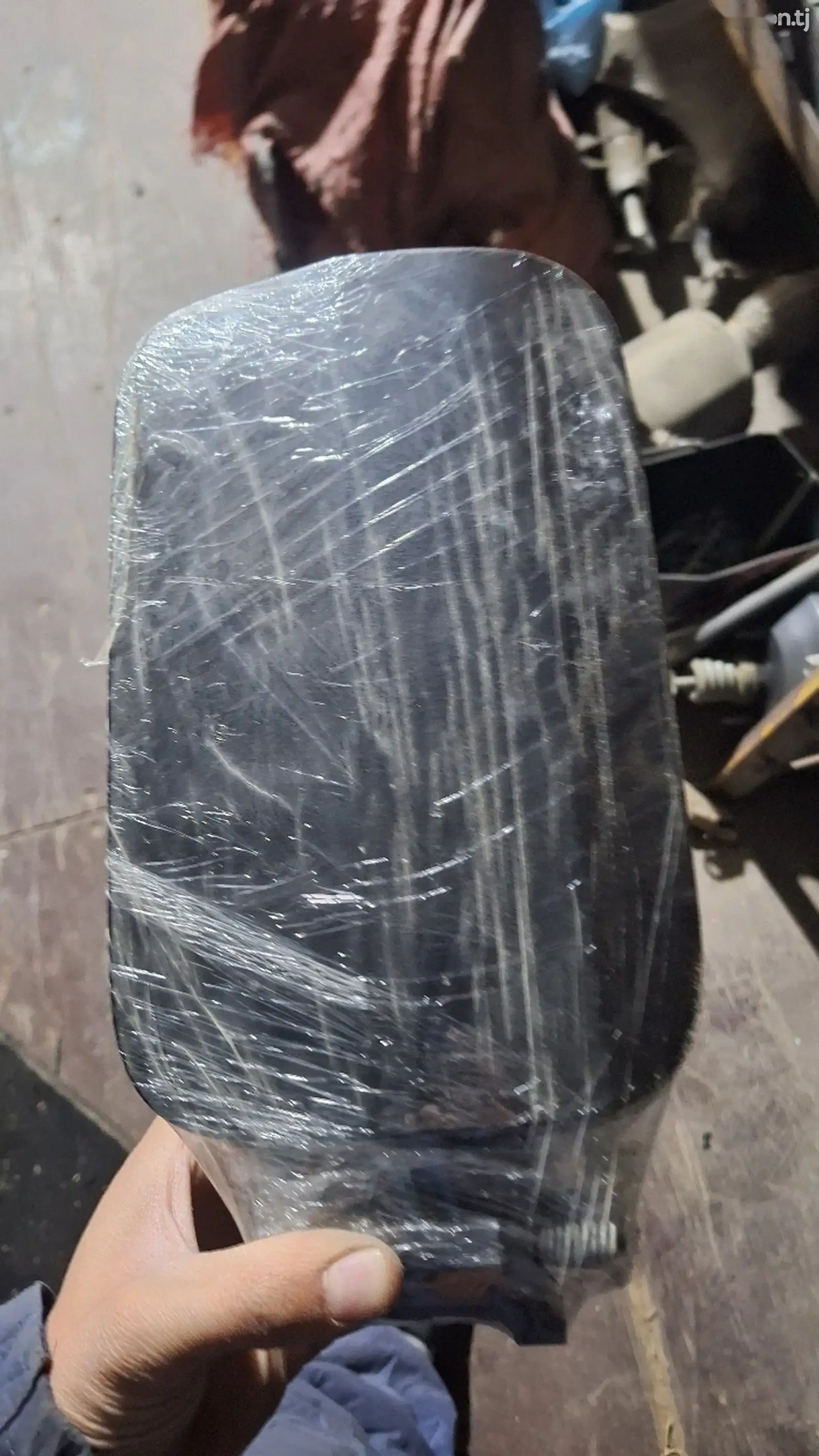 Крышка бака от BMW — фото 2