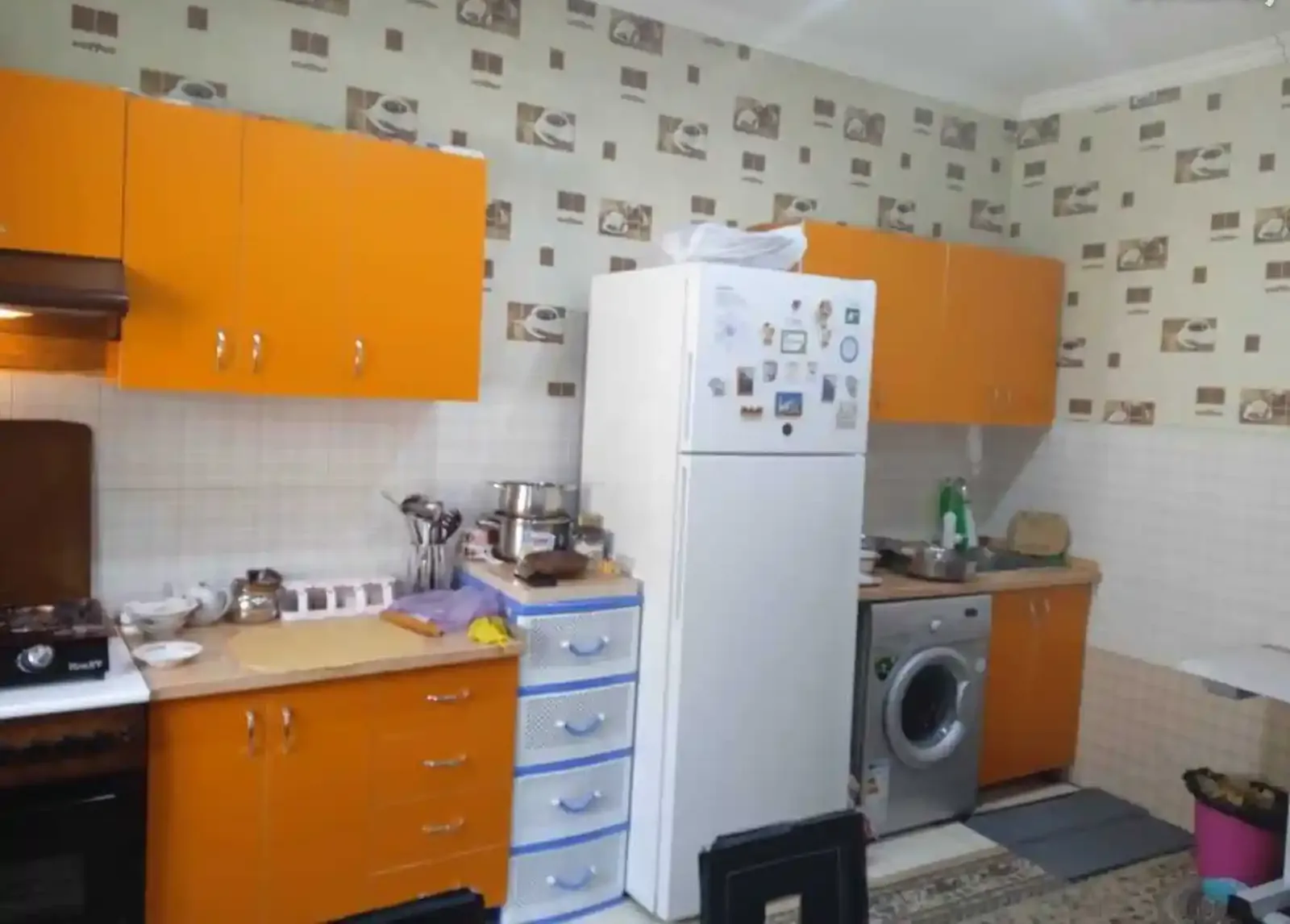 2-этажный, 7 комнатный дом, 260 м², Роддом 1