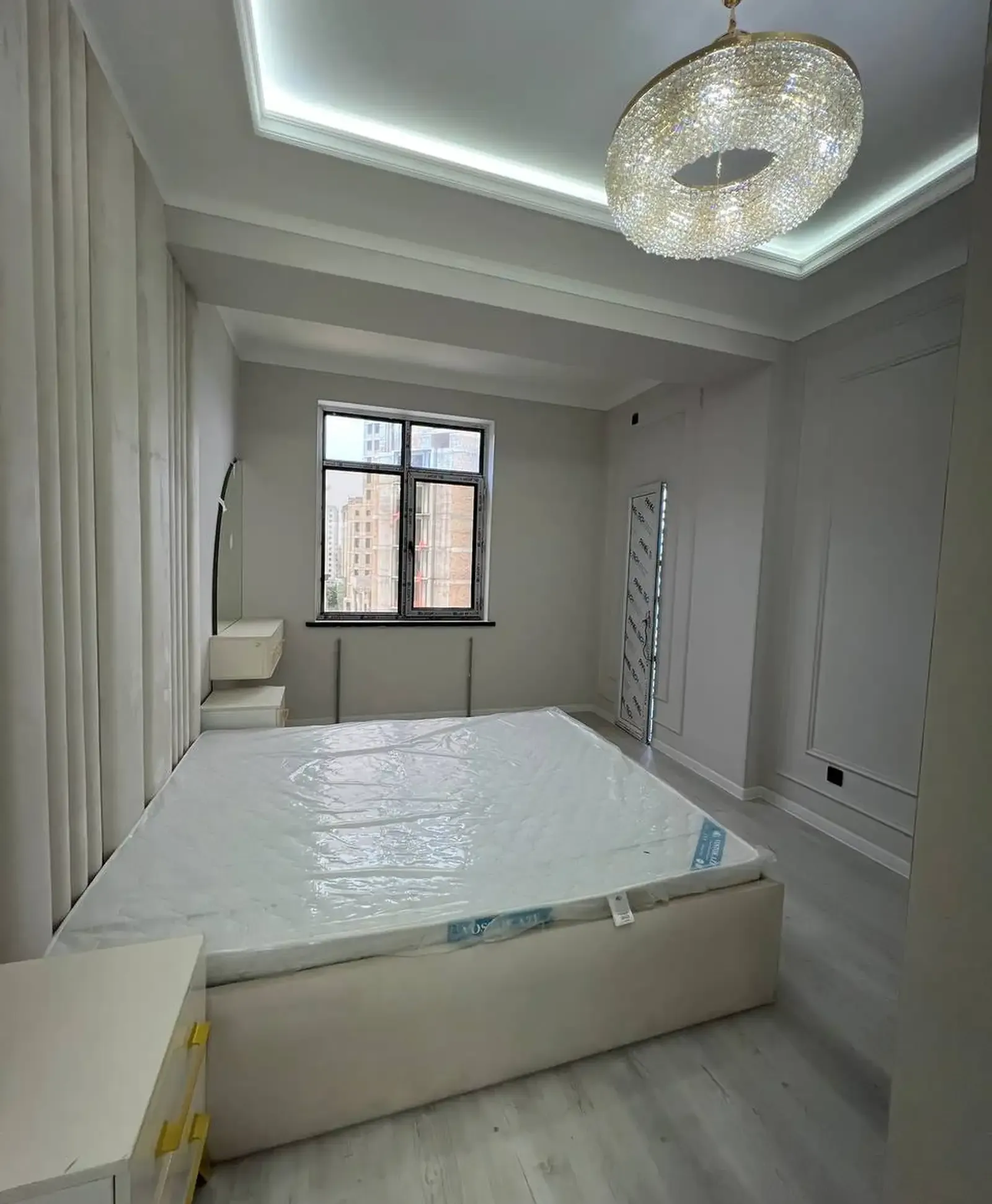 2-комн. квартира, 6 этаж, 77 м², Шохмансур, Зеленый