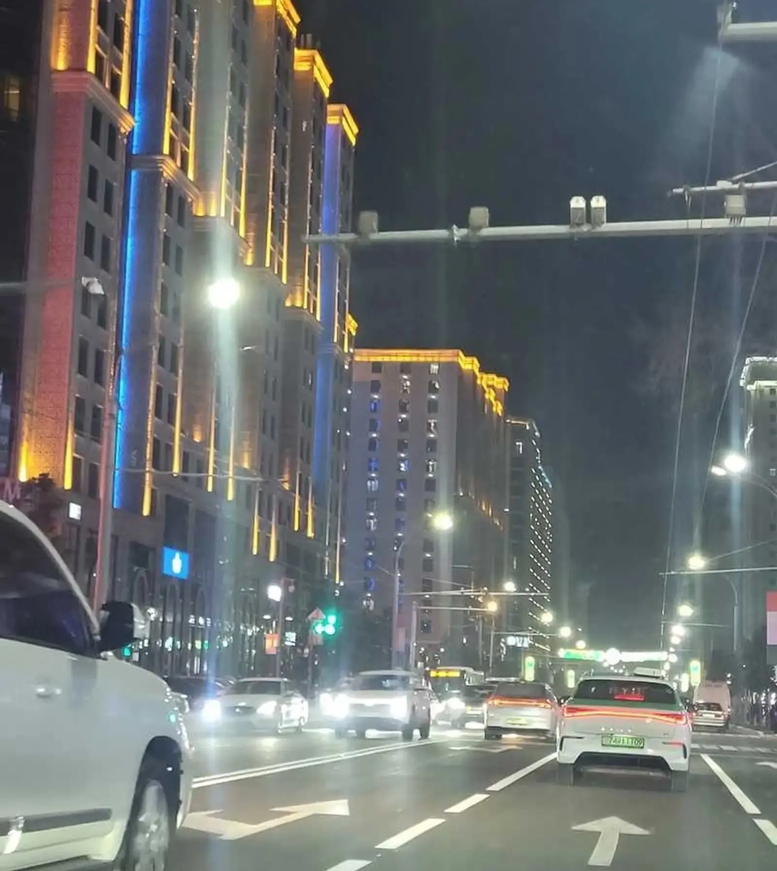 1-комн. квартира, 13 этаж, 30 м², Шохмансур