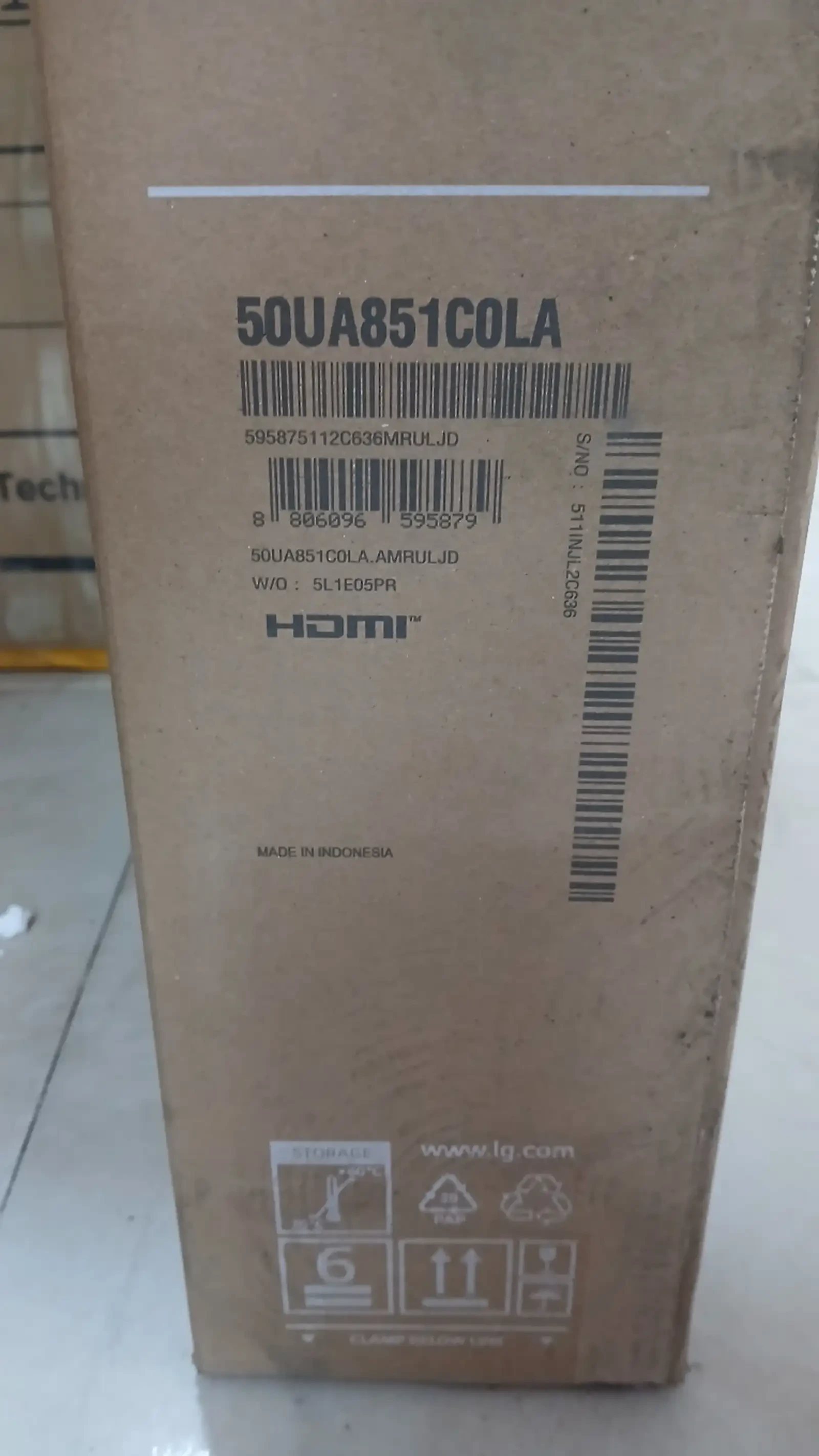 Телевизор LG 50 UA