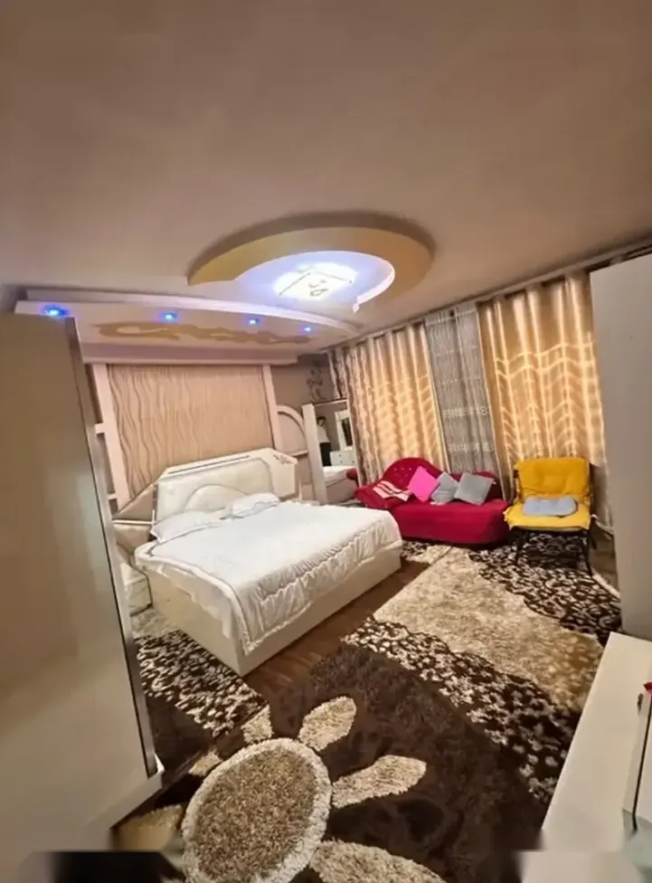 2-этажный, 7 комнатный дом, 350 м², Фирдавси
