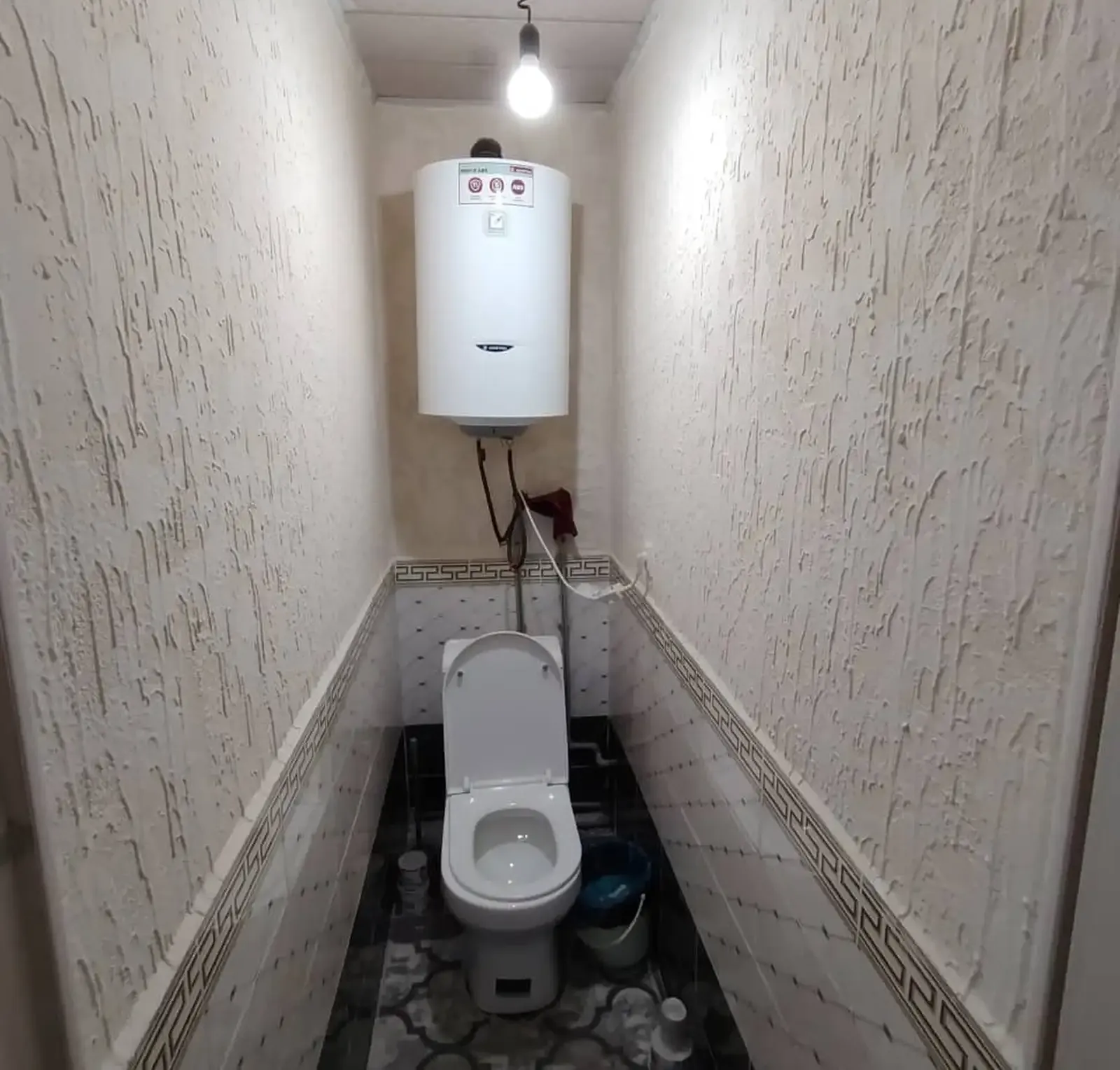 2-комн. квартира, 1 этаж, 63 м², Шохмансур 46мкр