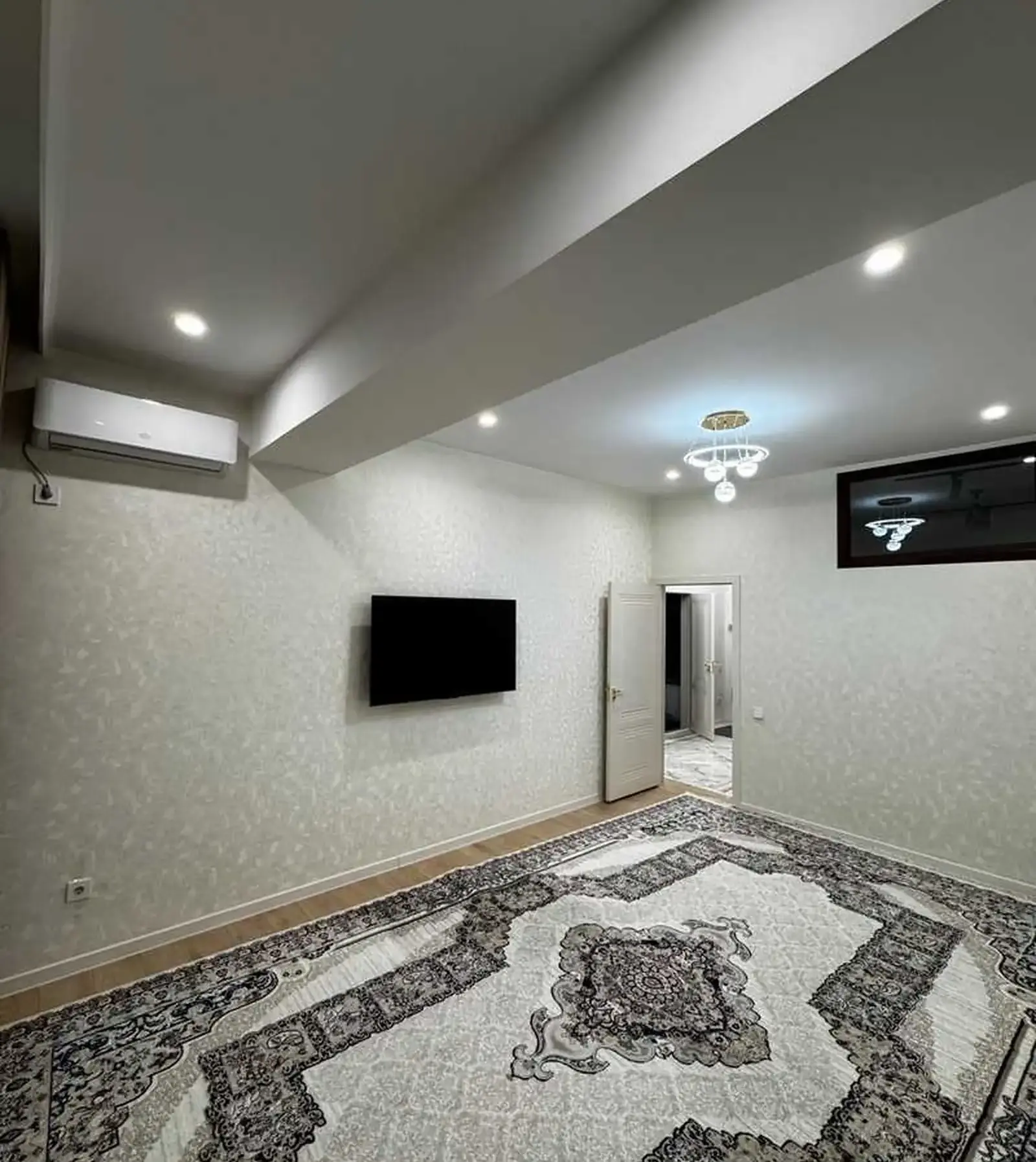 2-комн. квартира, 14 этаж, 65м², шоҳмансур