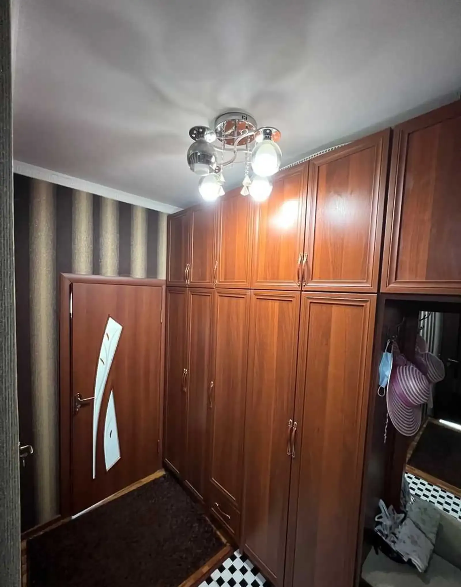 2-комн. квартира, 3 этаж, 65м², 91 Мкр
