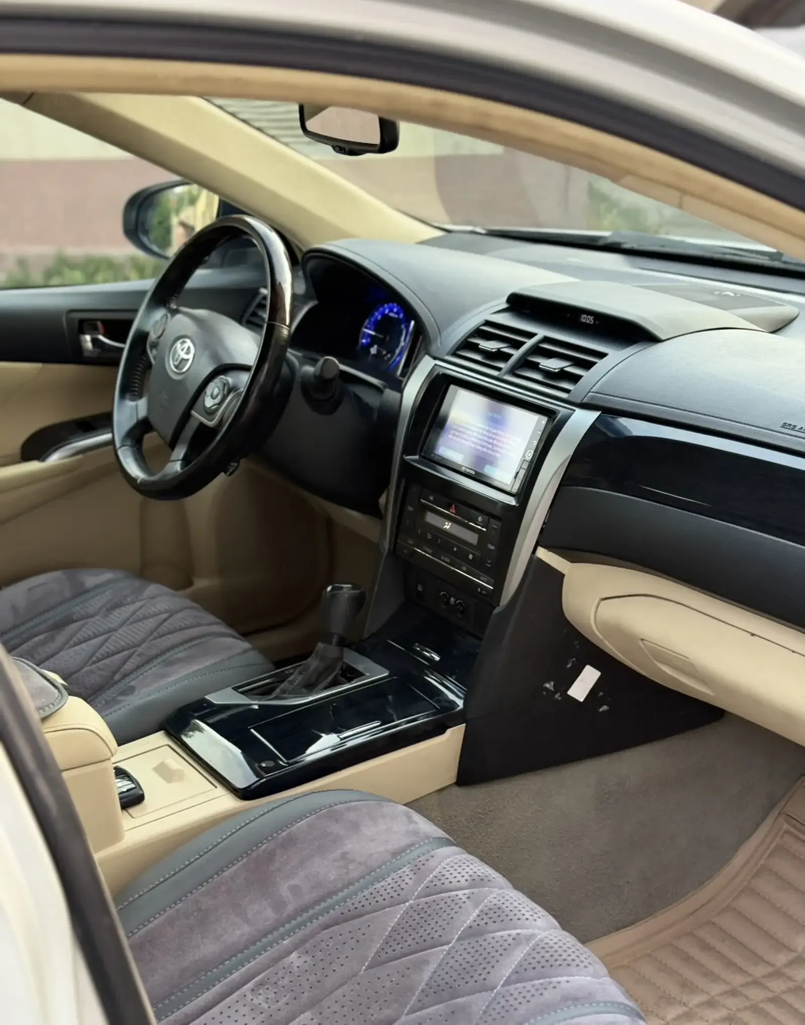 Toyota Camry 2016