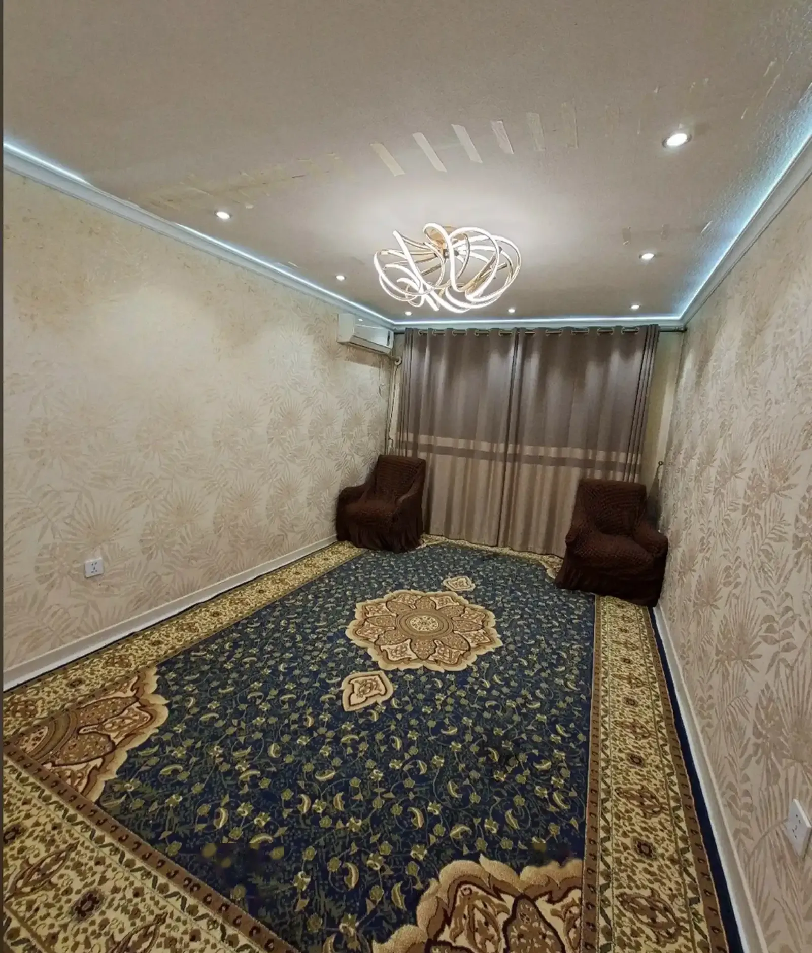 2-комн. квартира, 1 этаж, 52м², сино
