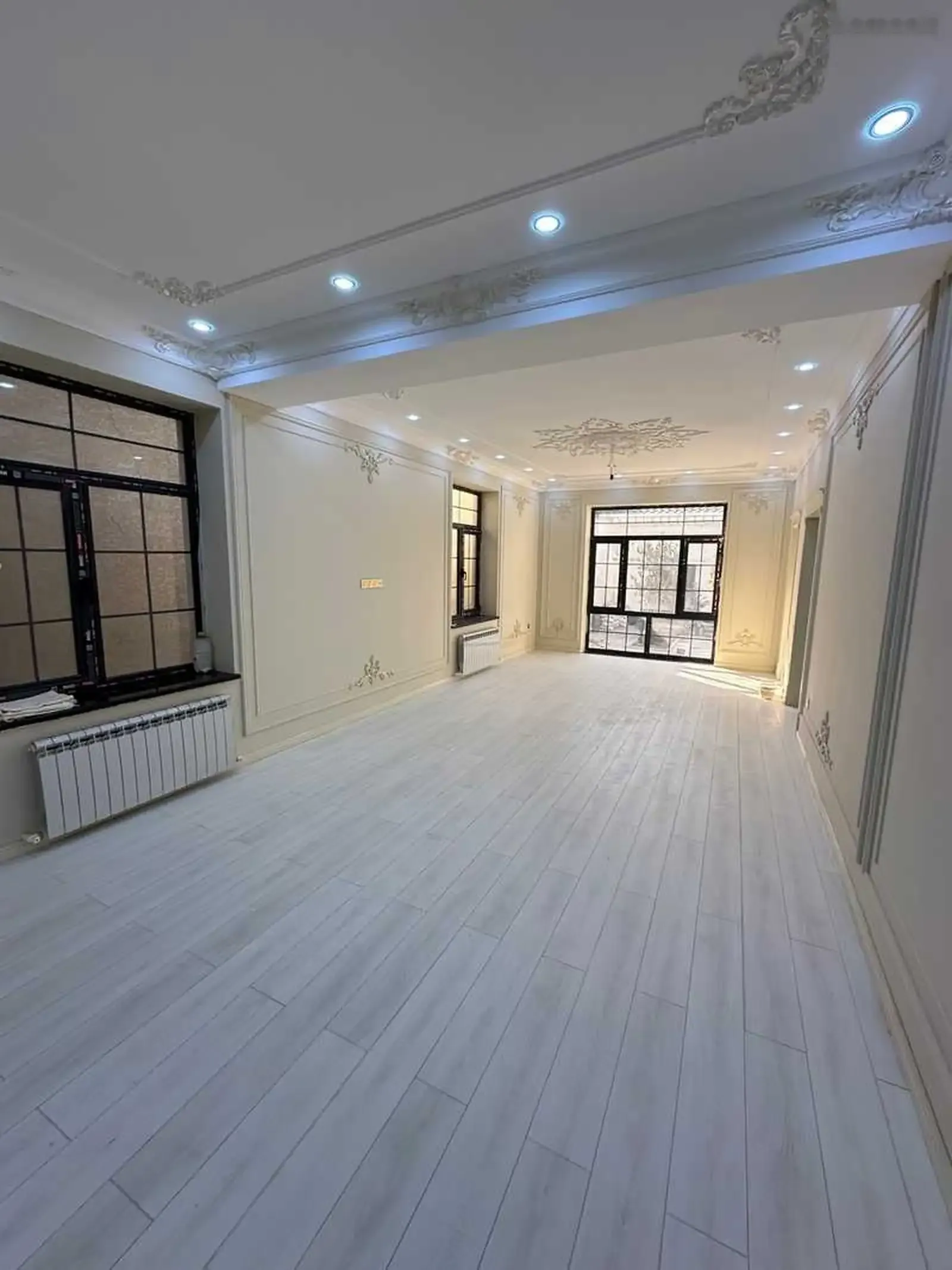 Дом, И.Сомони Воданасос