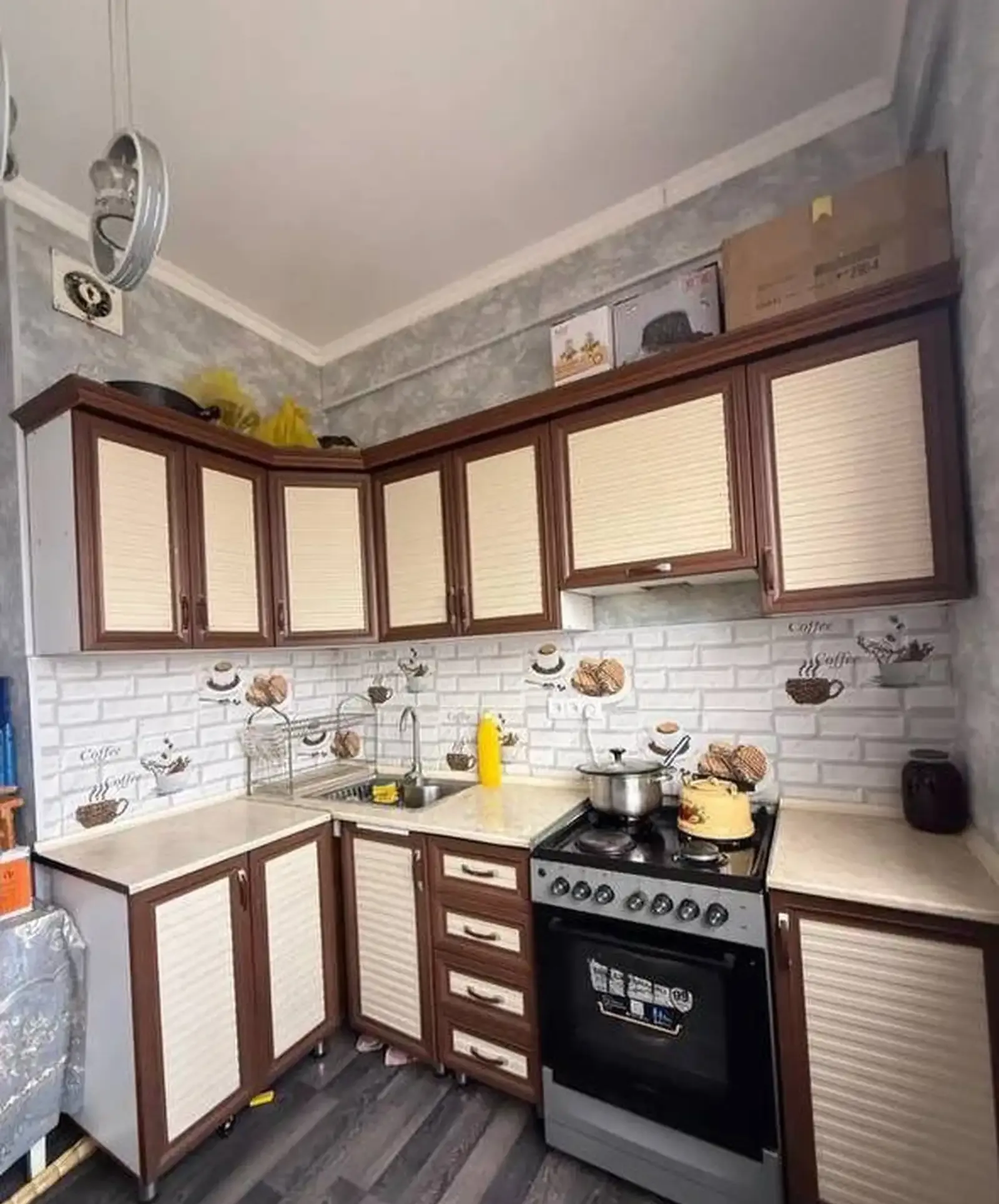 2-комн. квартира, 15 этаж, 64 м², Исмоили сомони