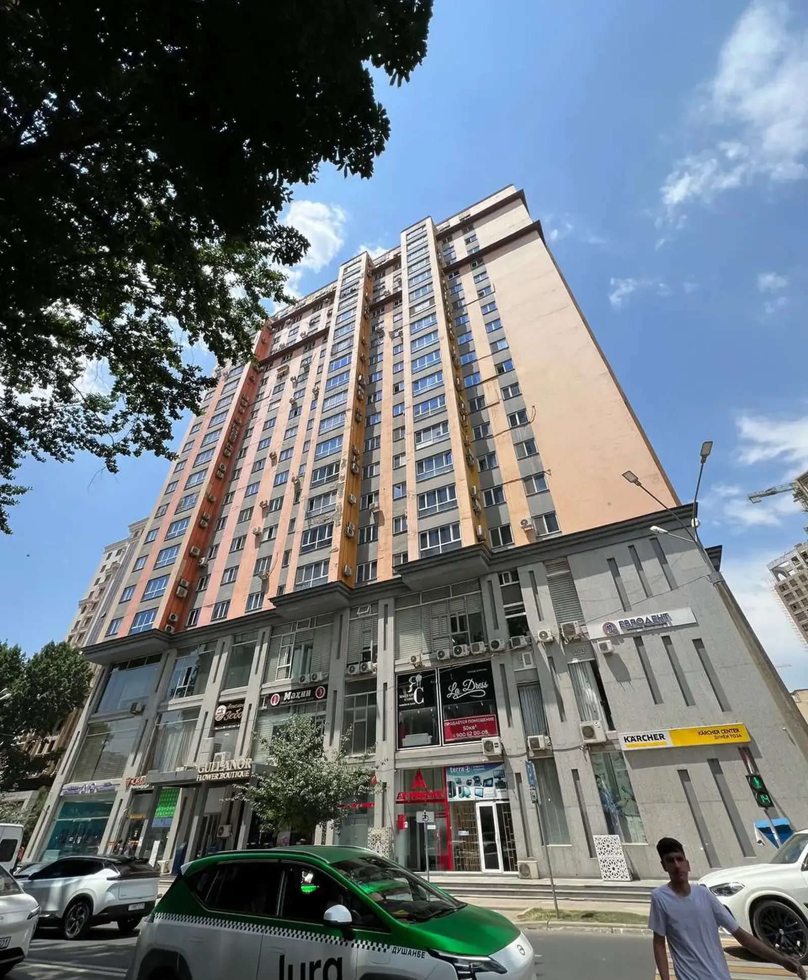 2-комн. квартира, 15 этаж, 53 м², Исмоили Сомони, Симург