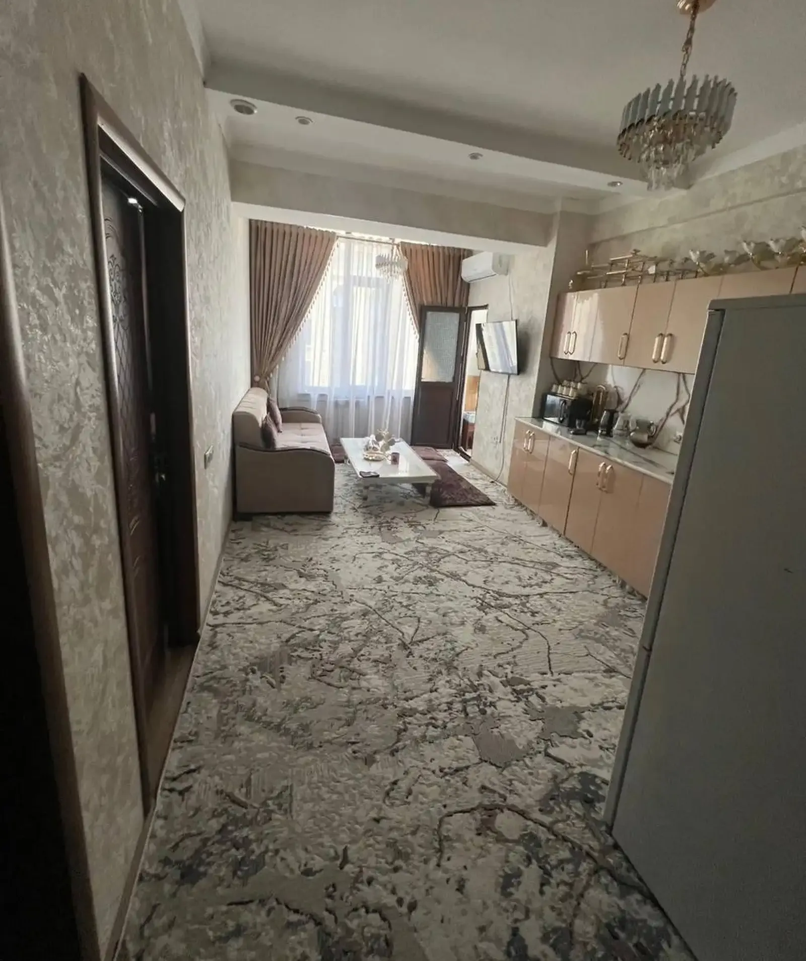 2-комн. квартира, 15 этаж, 53 м², Шохмансур