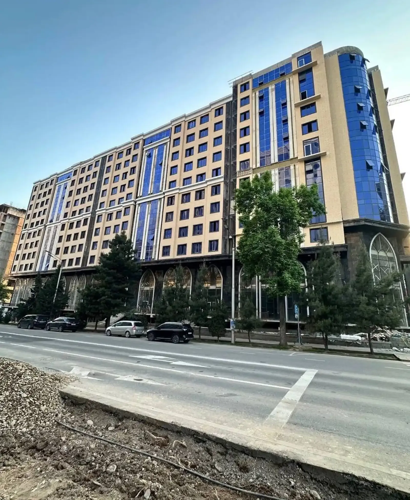 Помещение под свободное назначение, 183м², Шохмансур
