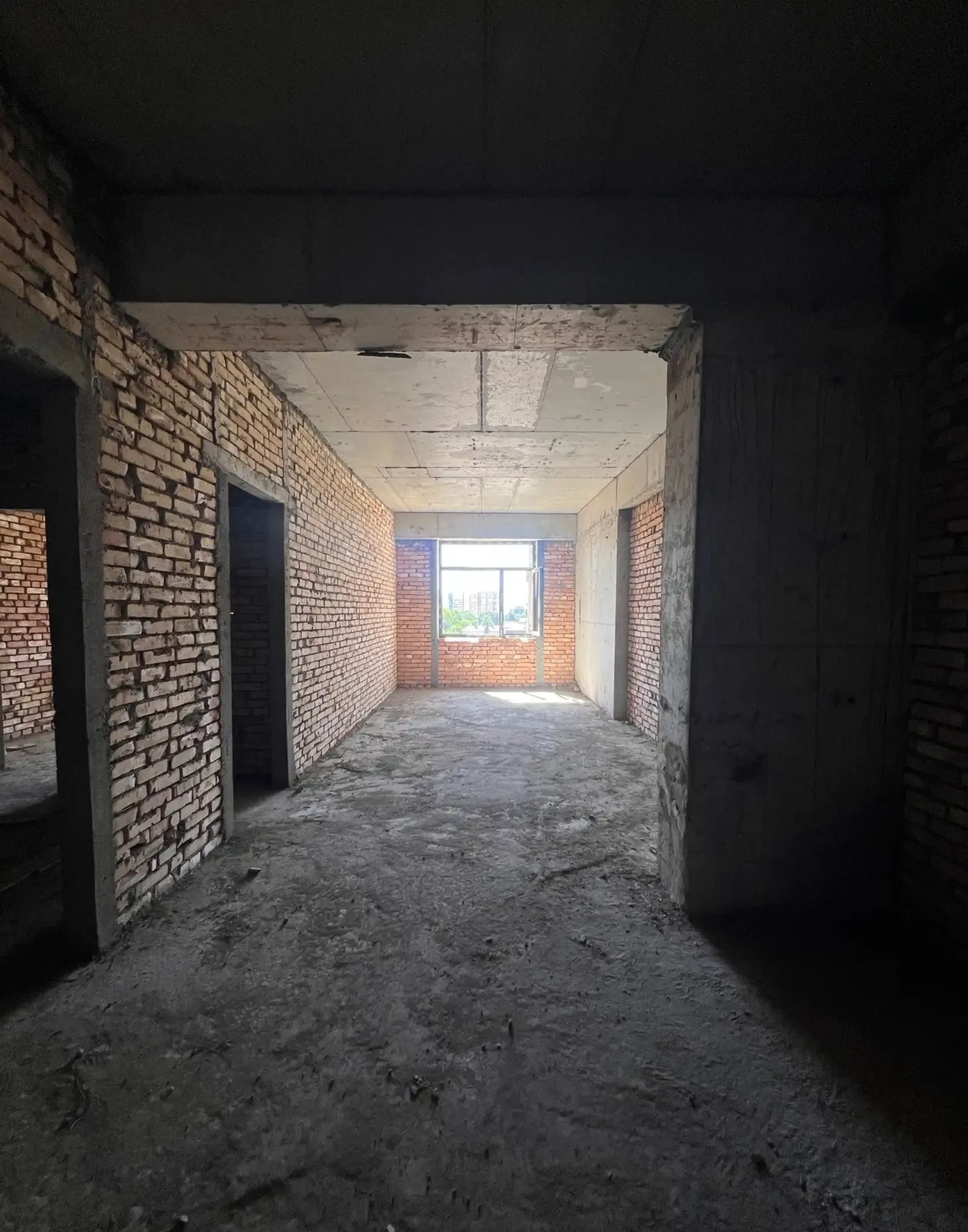 2-комн. квартира, 4 этаж, 95 м², н.Исмоили Сомони,ру ба руи Мойкаи Малика