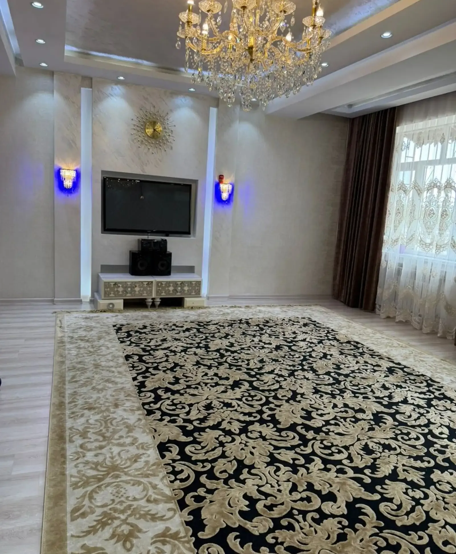 3-комн. квартира, 5 этаж, 130 м², Шохмансур роддом 2 Мактаби 20