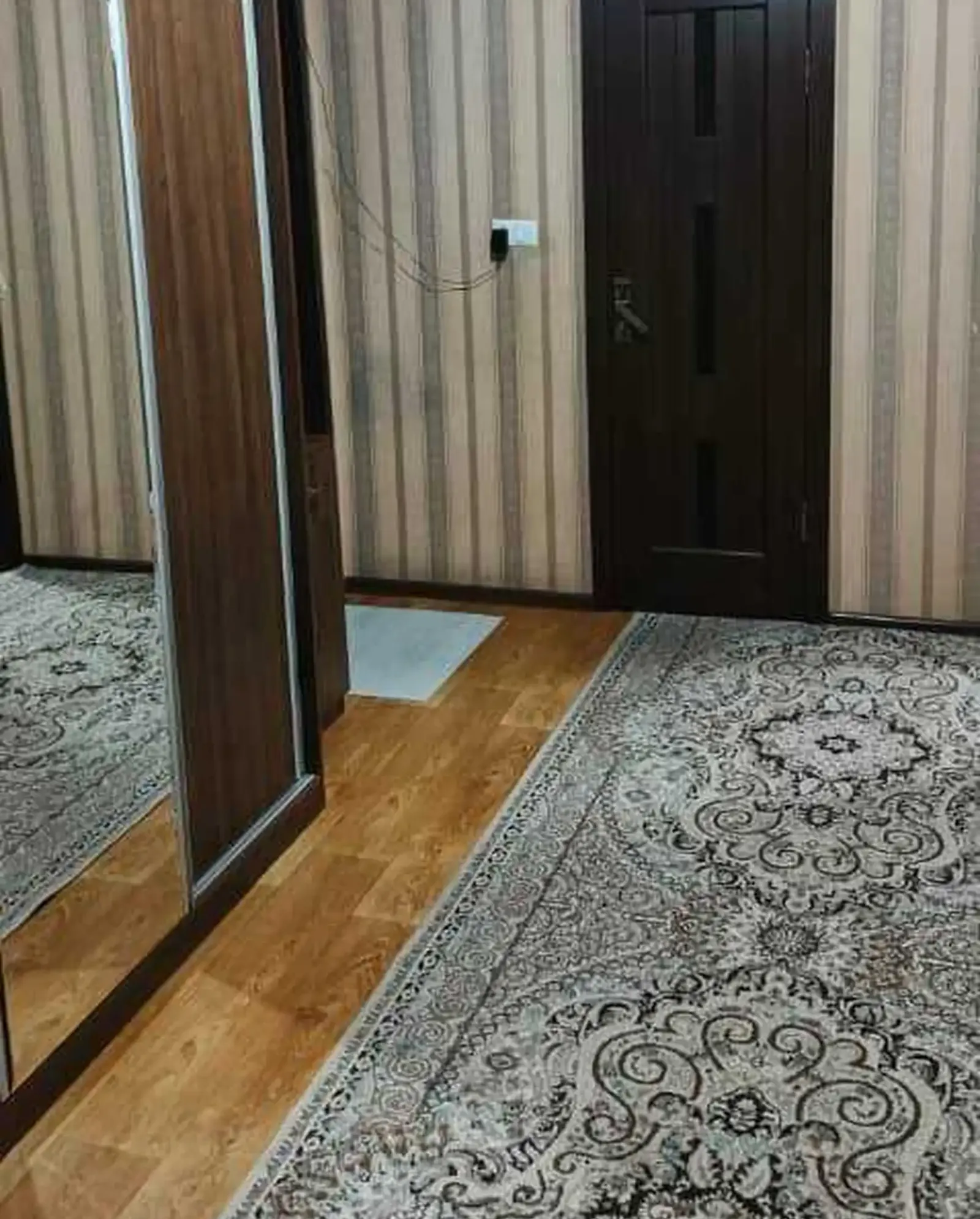 3-комн. квартира, 7 этаж, 63 м², Сино 102мкр