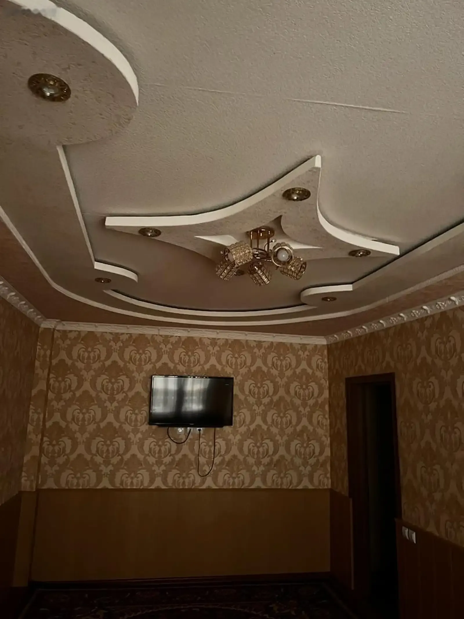 2-к квартира, 13 этаж, 73 м², зарнисор