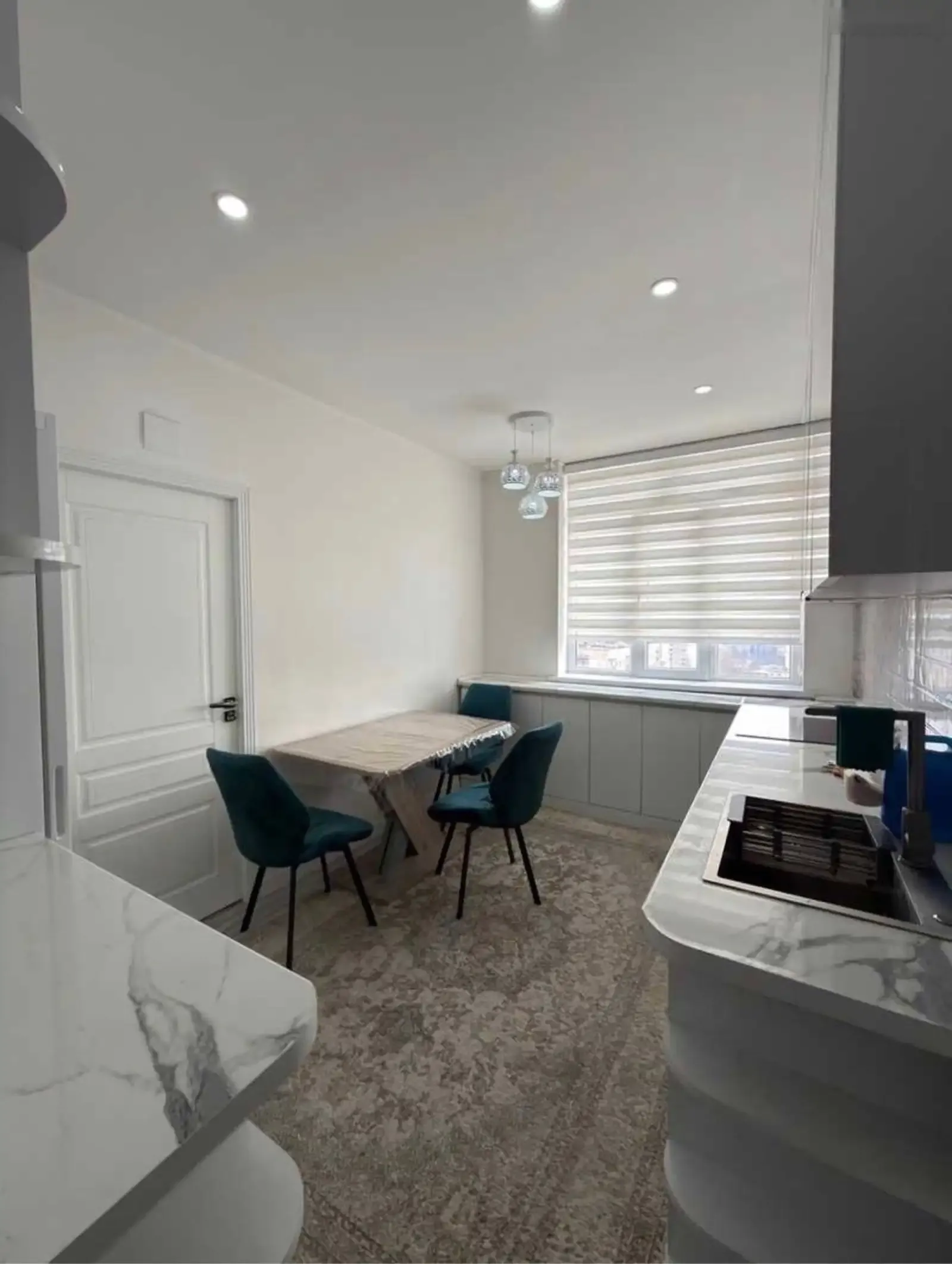 3-комн. квартира, 10 этаж, 97 м², Зарафшон Куртобхонаи Баракат