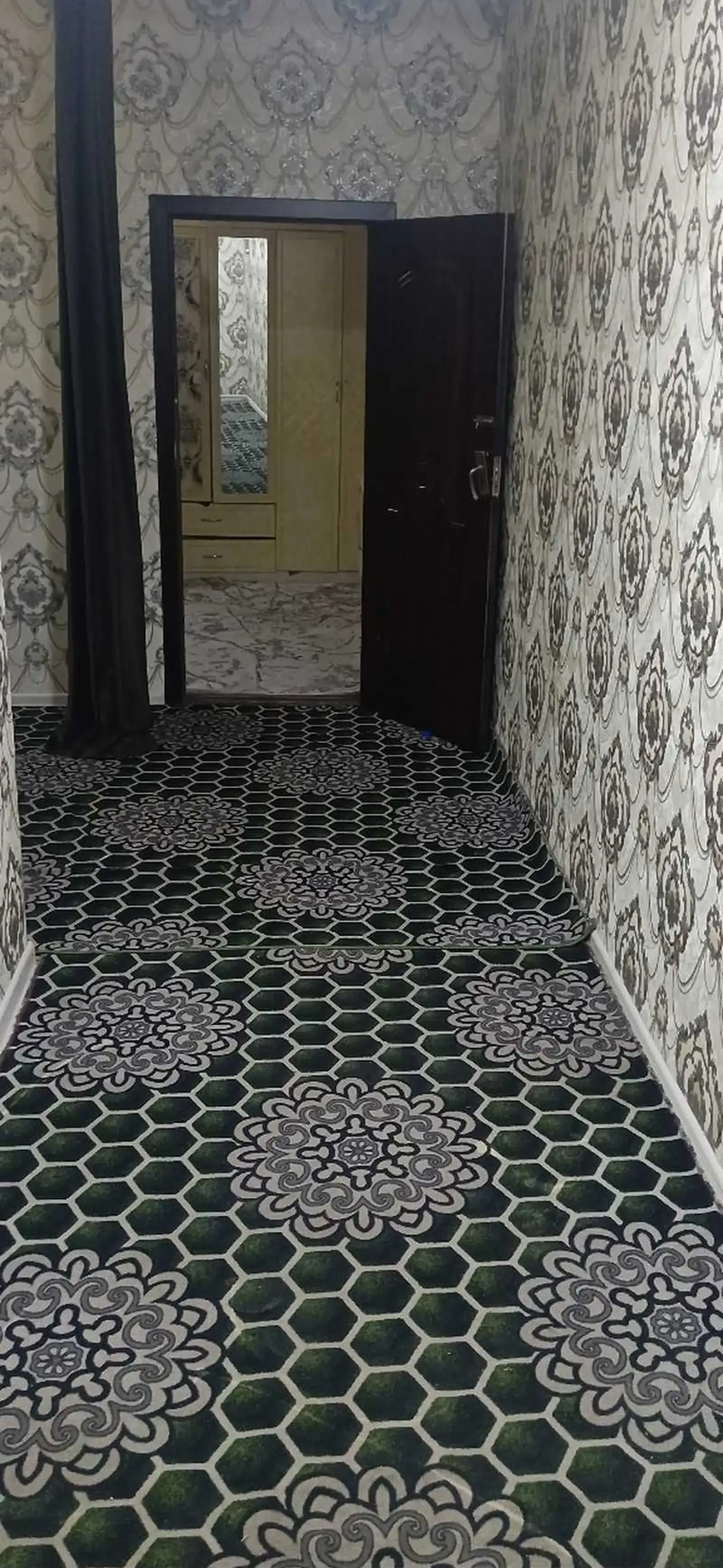 2-комн. квартира, 1 этаж, 75м², 112 Мкр пеши релакс