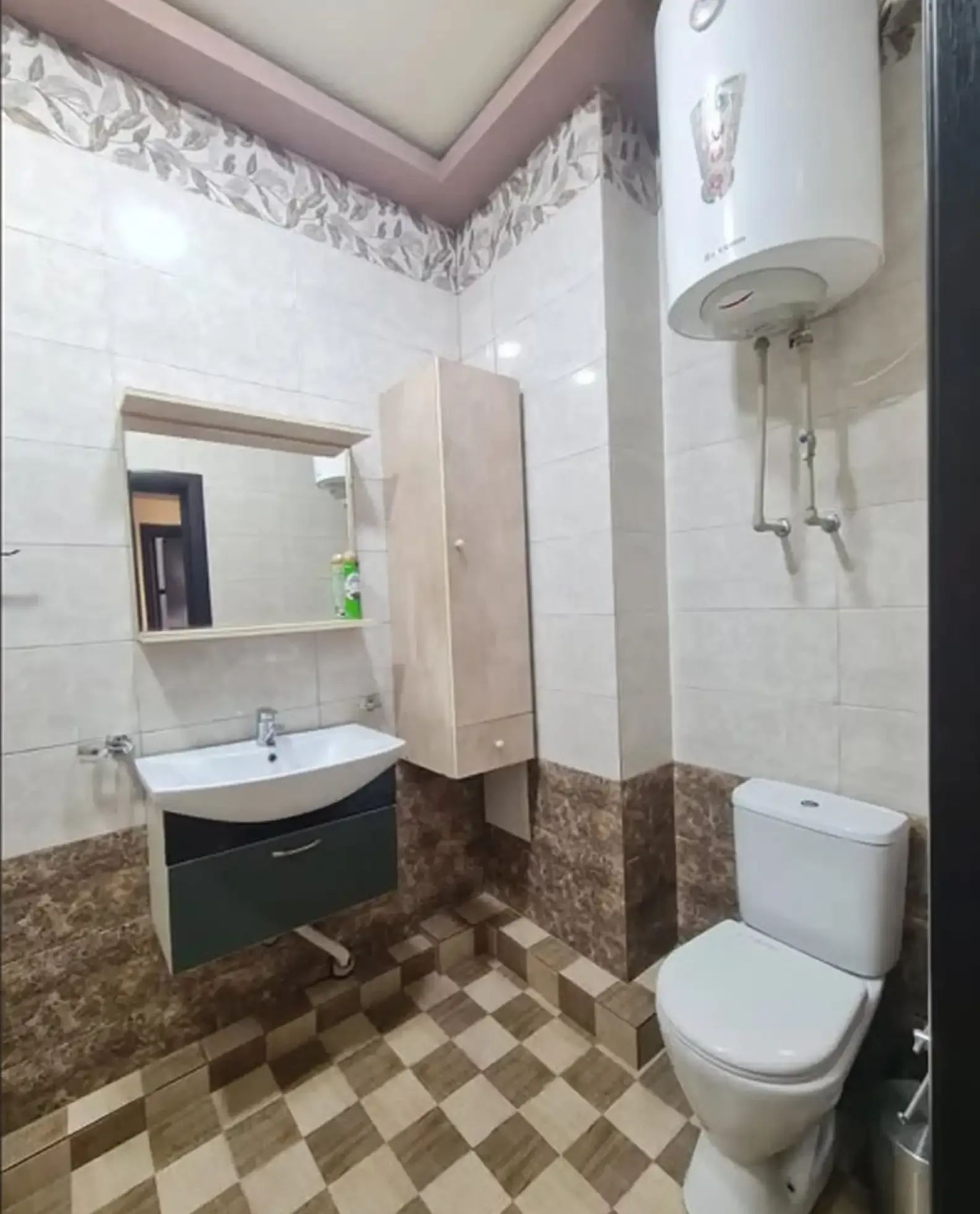 2-комн. квартира, 11 этаж, 55м², Сомони