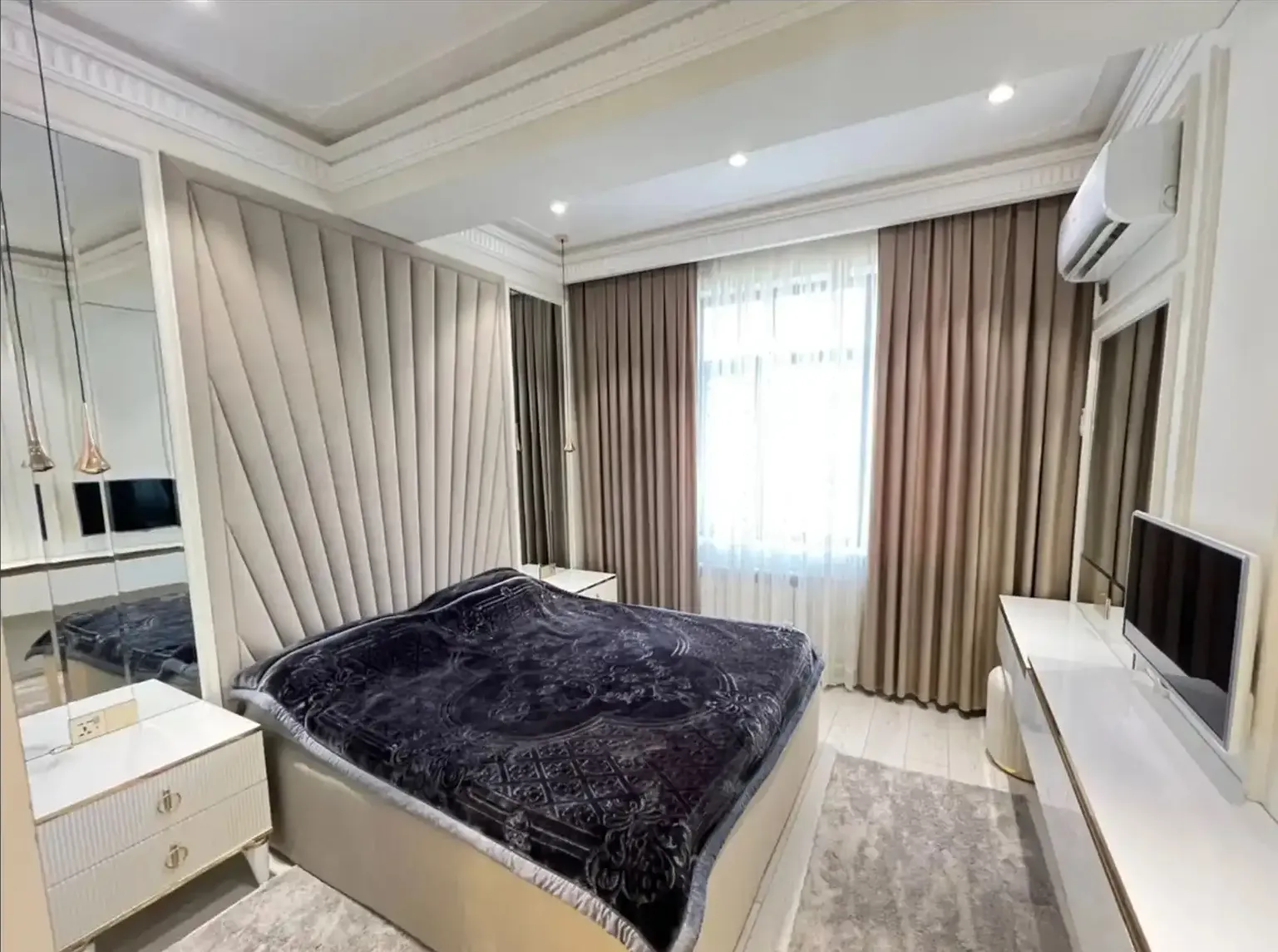 2-комн. квартира, 10 этаж, 82м², шоҳмансур