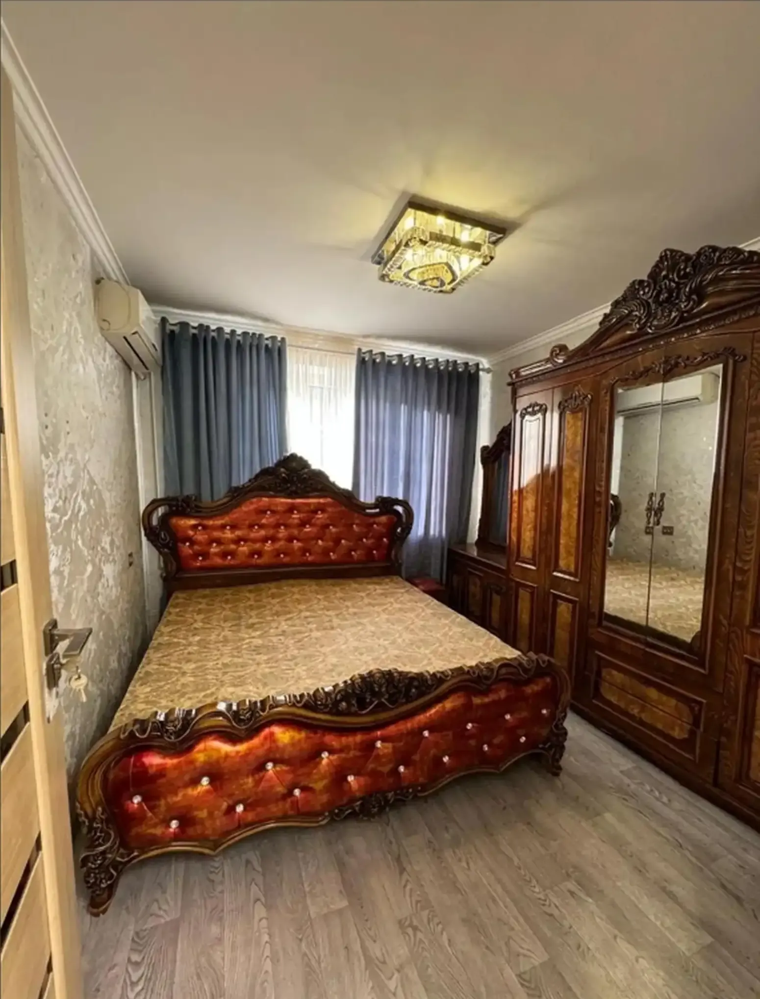 4-к квартира, 3 этаж, 85 м², Сино