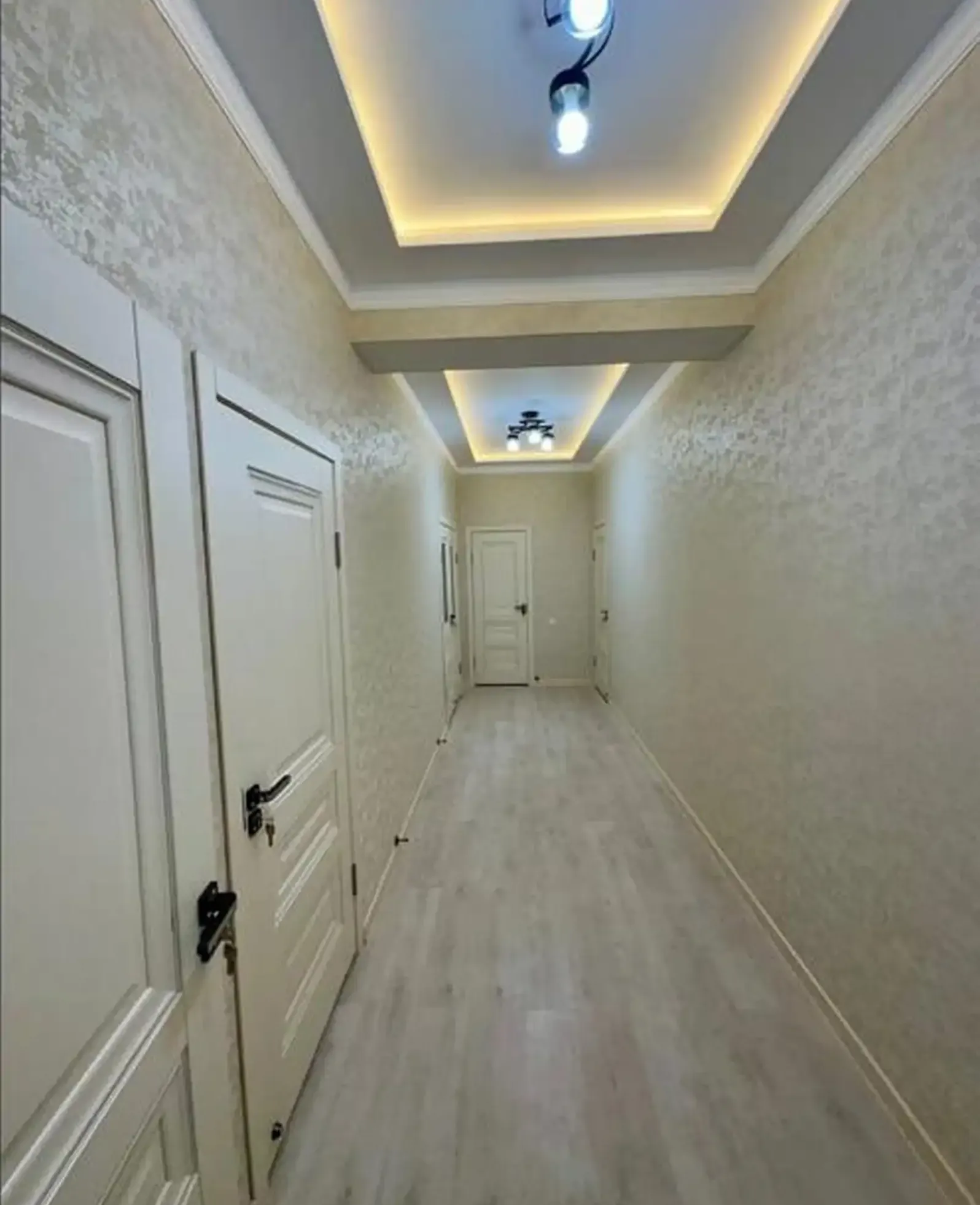 3-комн. квартира, 4 этаж, 120м², И Сомони