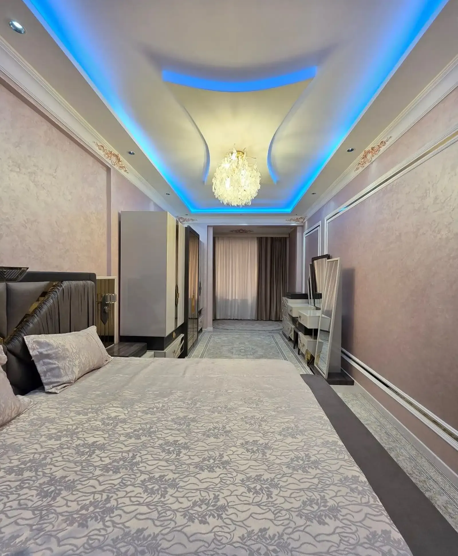 2-комн. квартира, 3 этаж, 101 м², Шохмансур Зелёный дом Глобал групп
