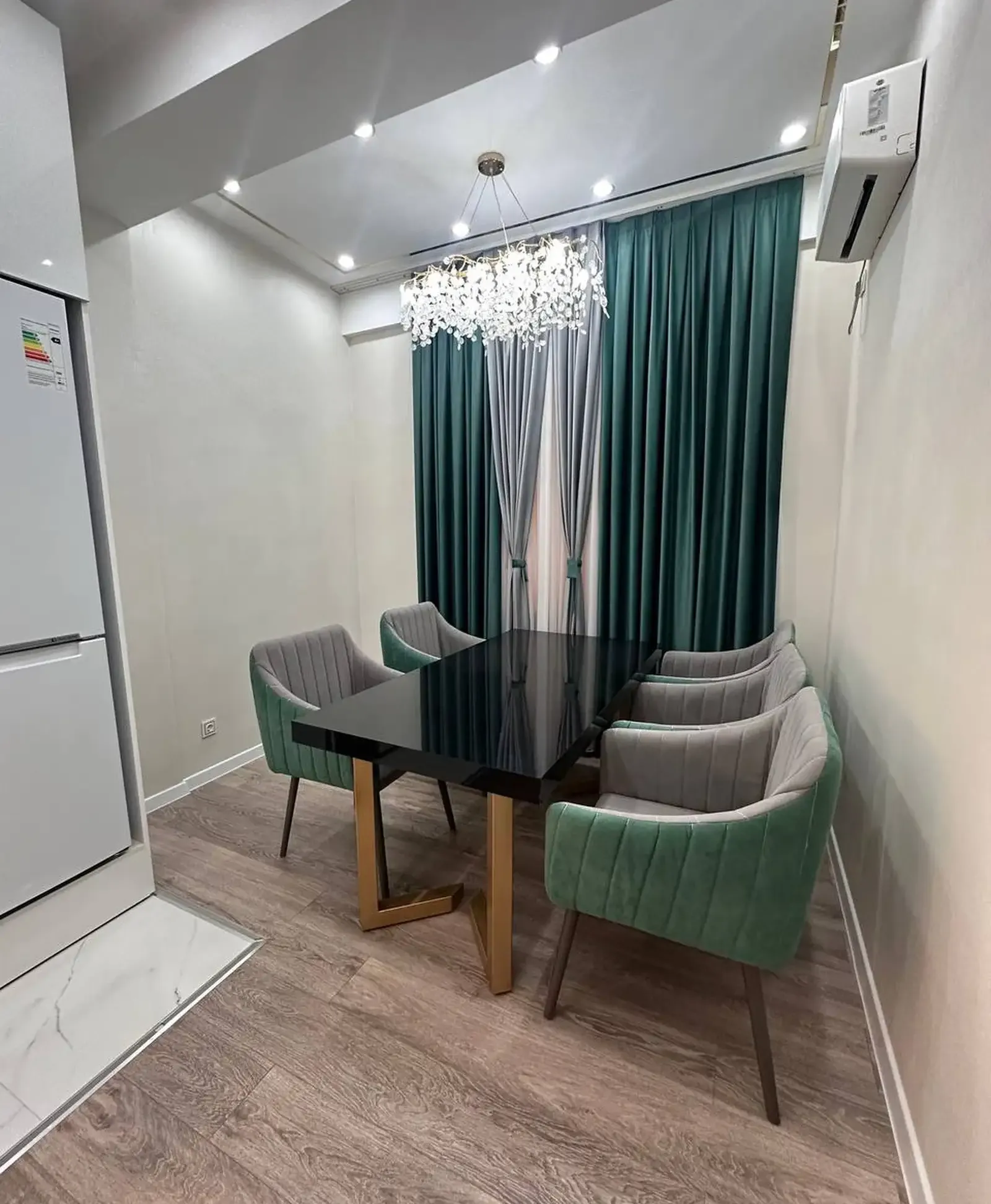 3-комн. квартира, 8 этаж, 85 м², Сино