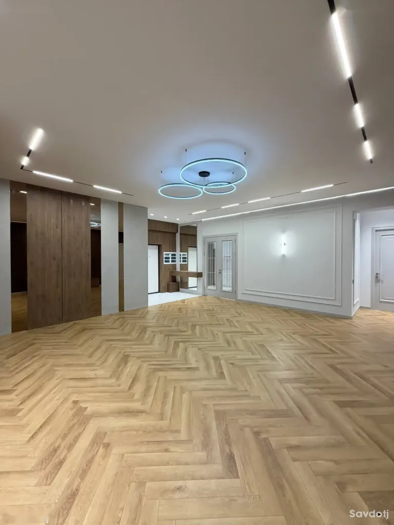 4-комн. квартира, 14 этаж, 218 м², и сомони