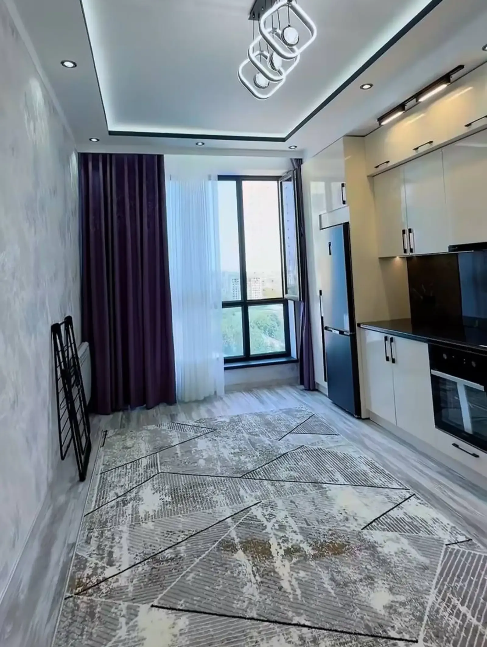 2-комн. квартира, 14 этаж, 76 м², 82 мкр, Ситимол