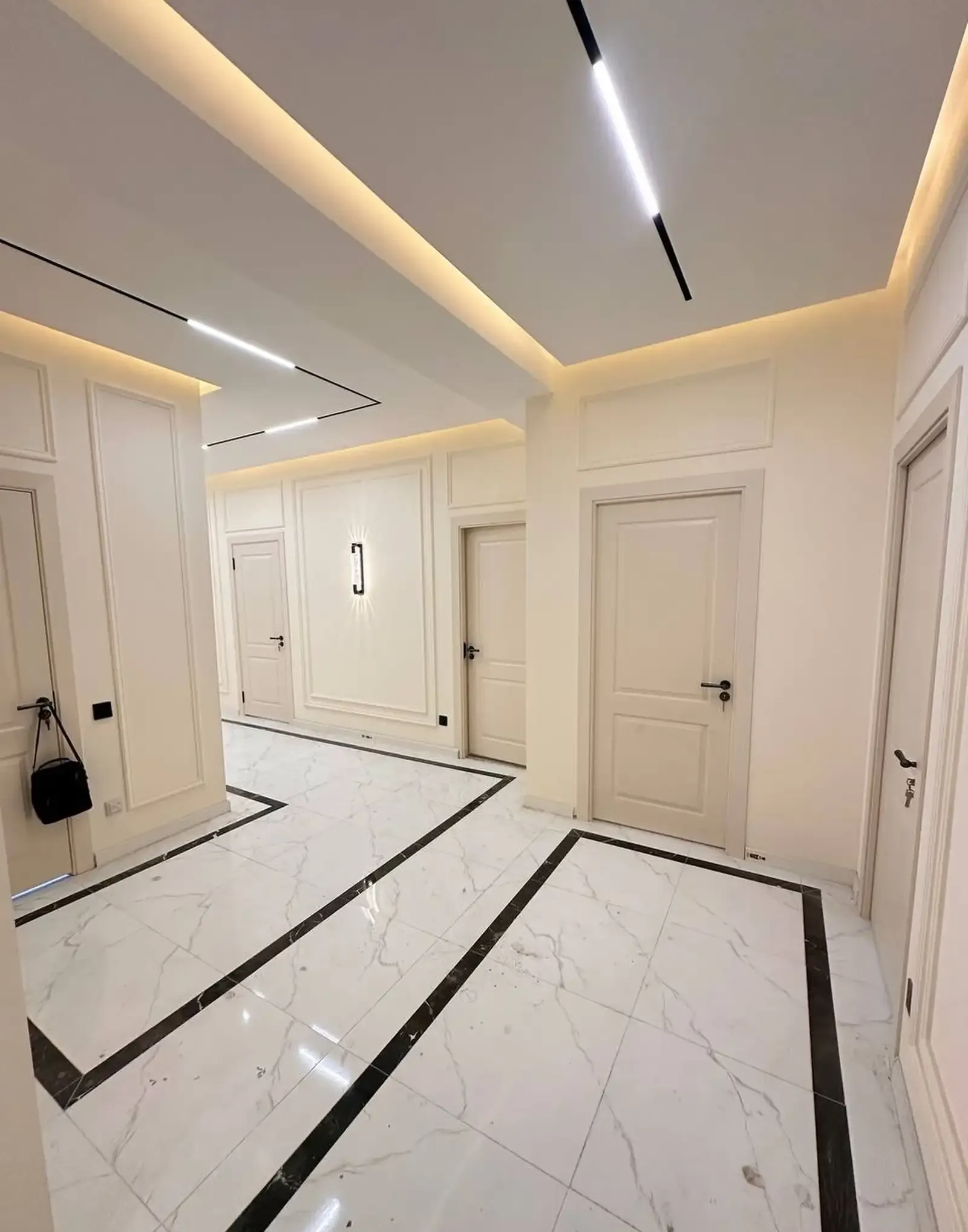 5-комн. квартира, 3 этаж, 170 м², Сомони, славянский