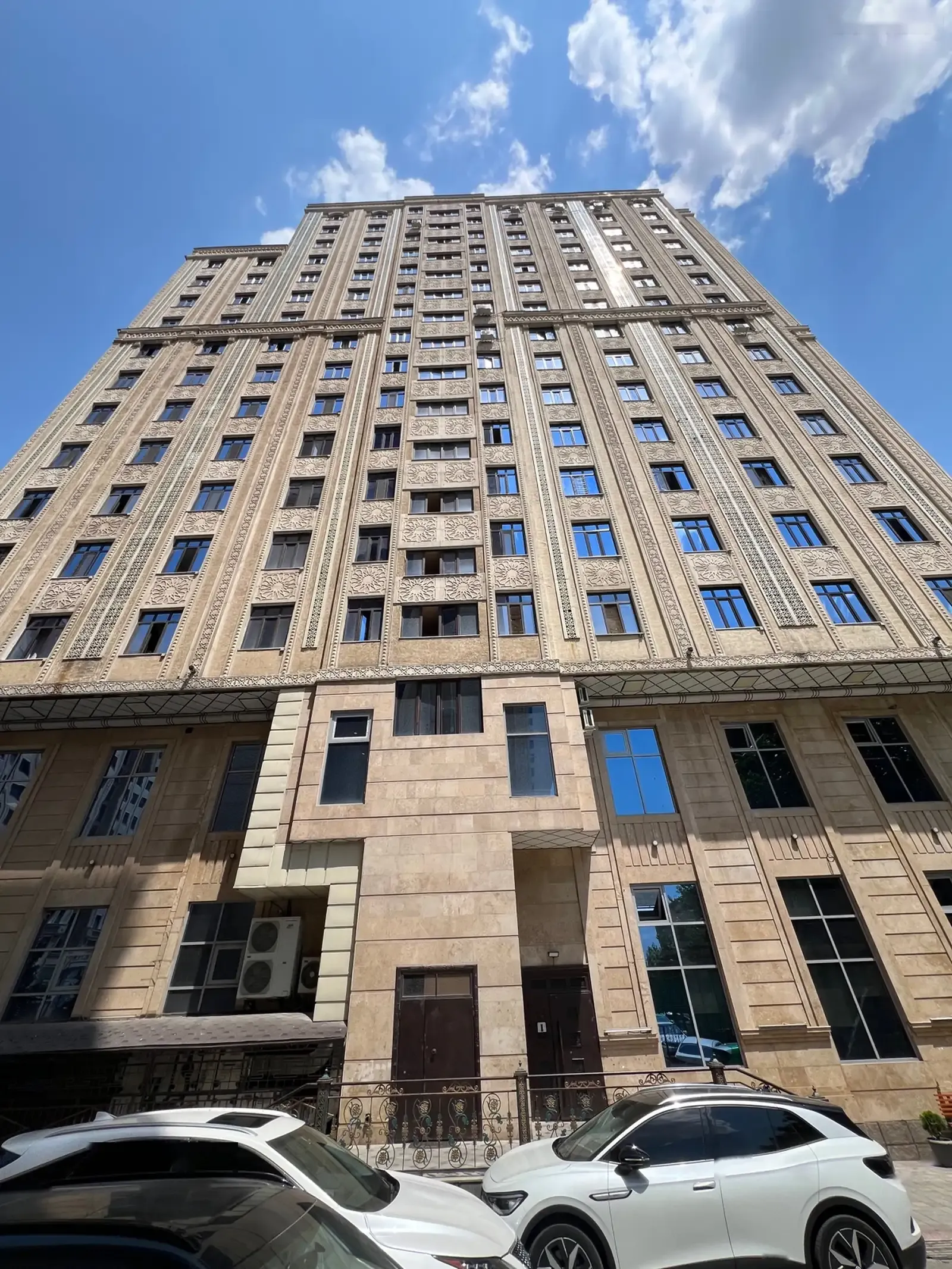 2-комн. квартира, 7 этаж, 71 м², Шохмансур