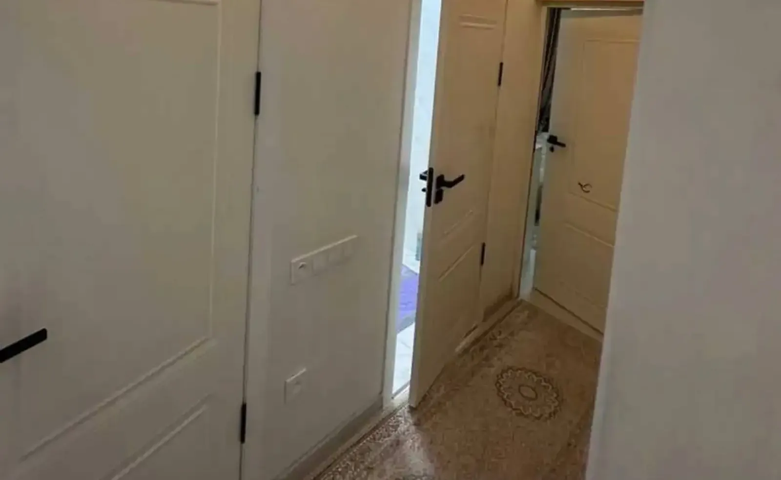 3-комн. квартира, 4 этаж, 59 м², Исмоили Сомони