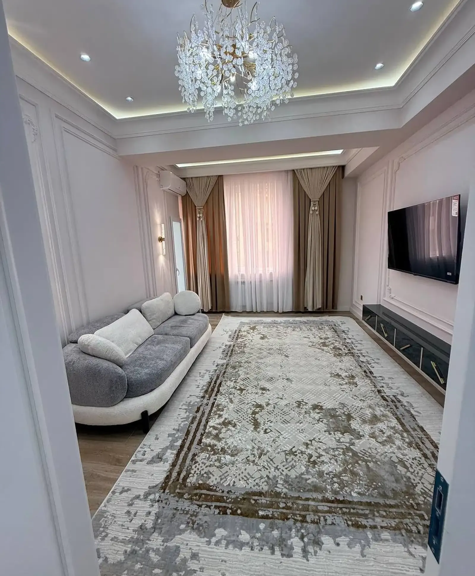 2-комн. квартира, 3 этаж, 70 м², Сомони