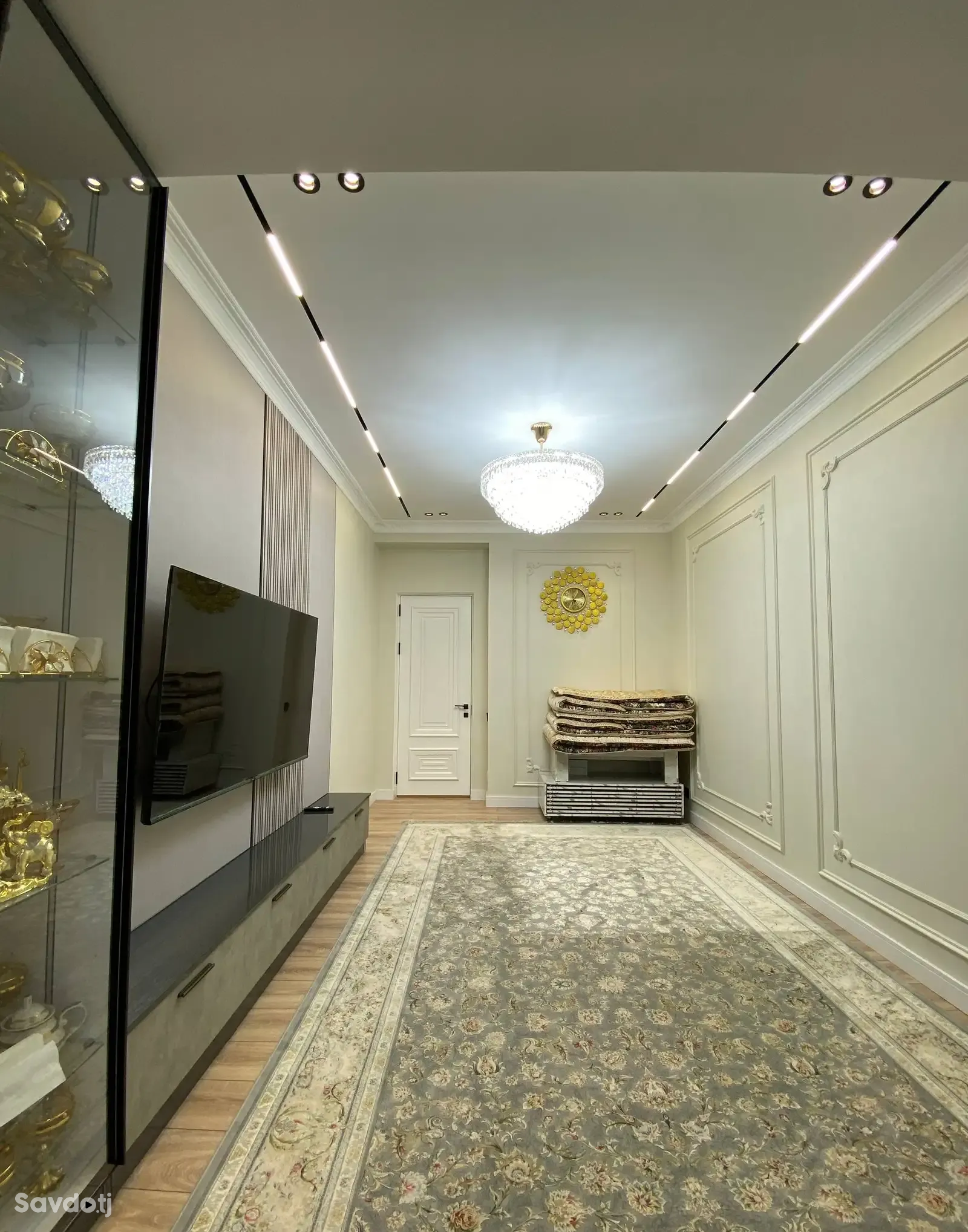 4-комн. квартира, 6 этаж, 101 м², Шохмансур Пайкар Хукумати Шохмансур