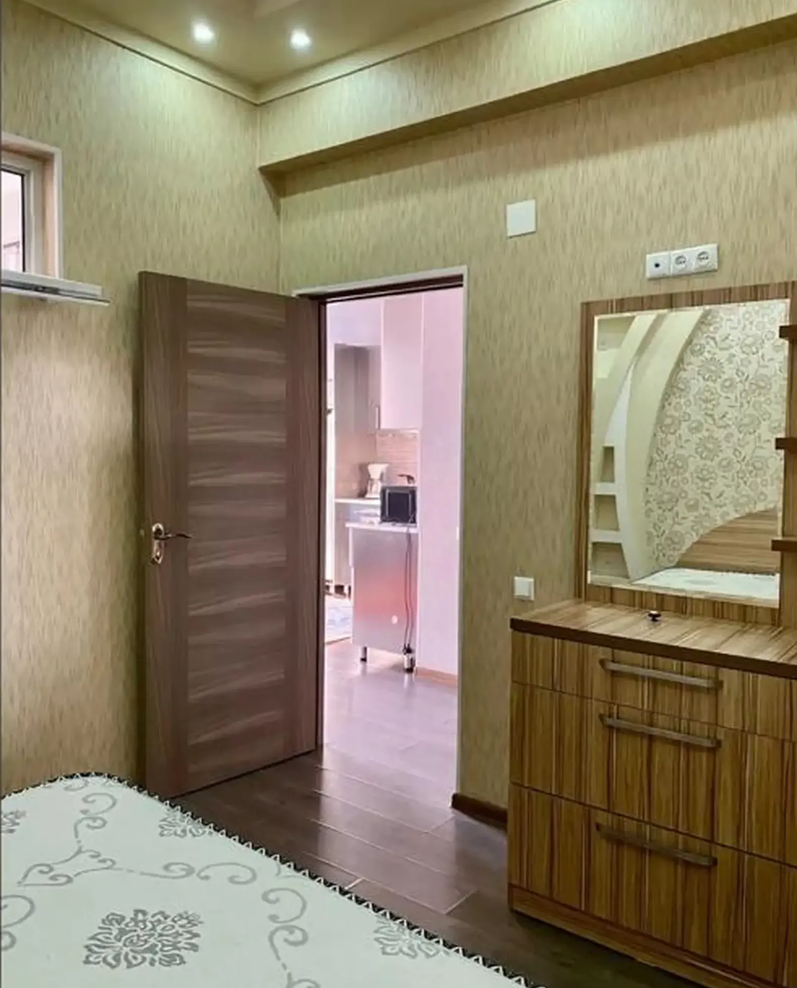 1-комн. квартира, 3 этаж, 50 м², И Сомони