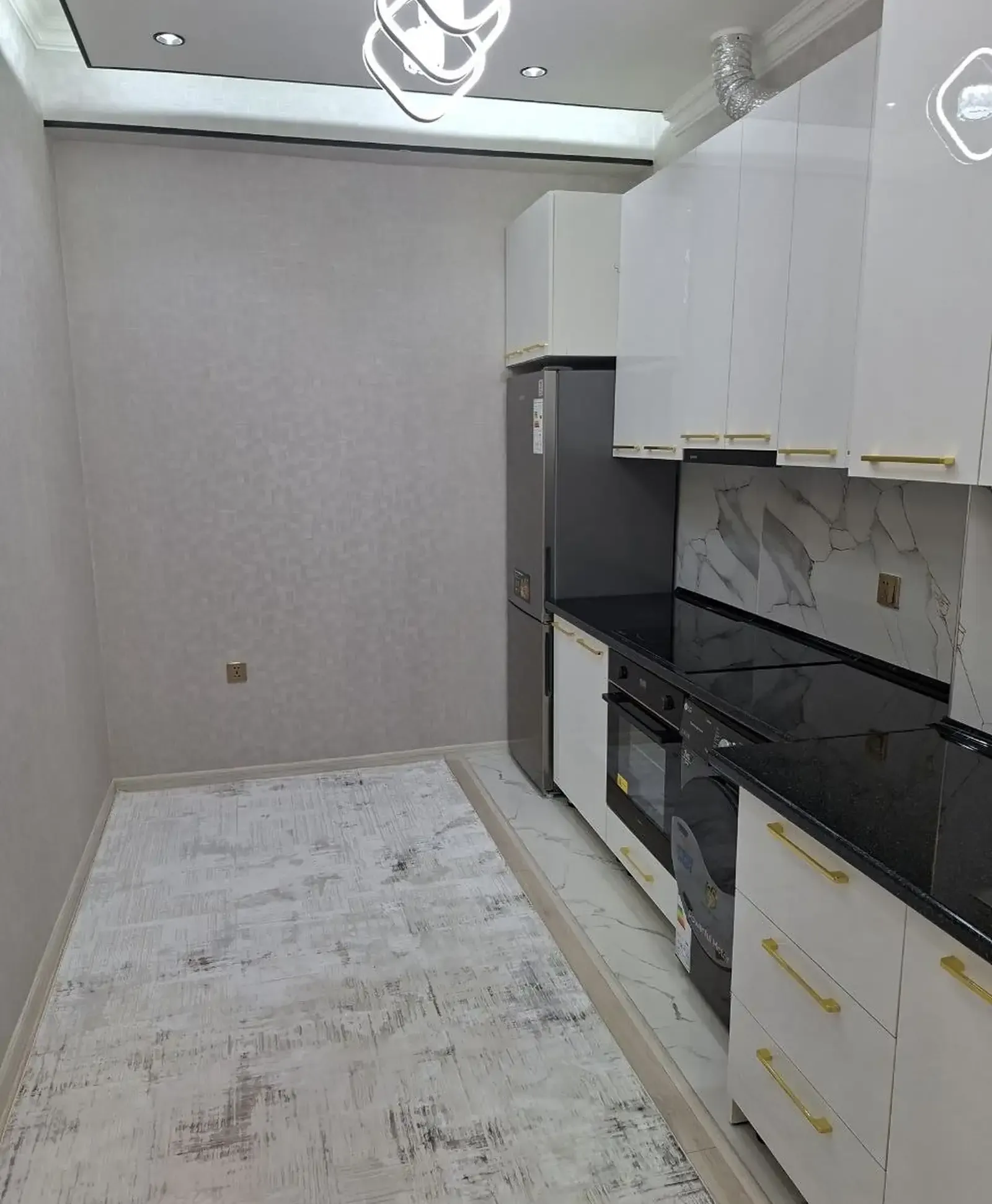 3-комн. квартира, 10 этаж, 87 м², Сино