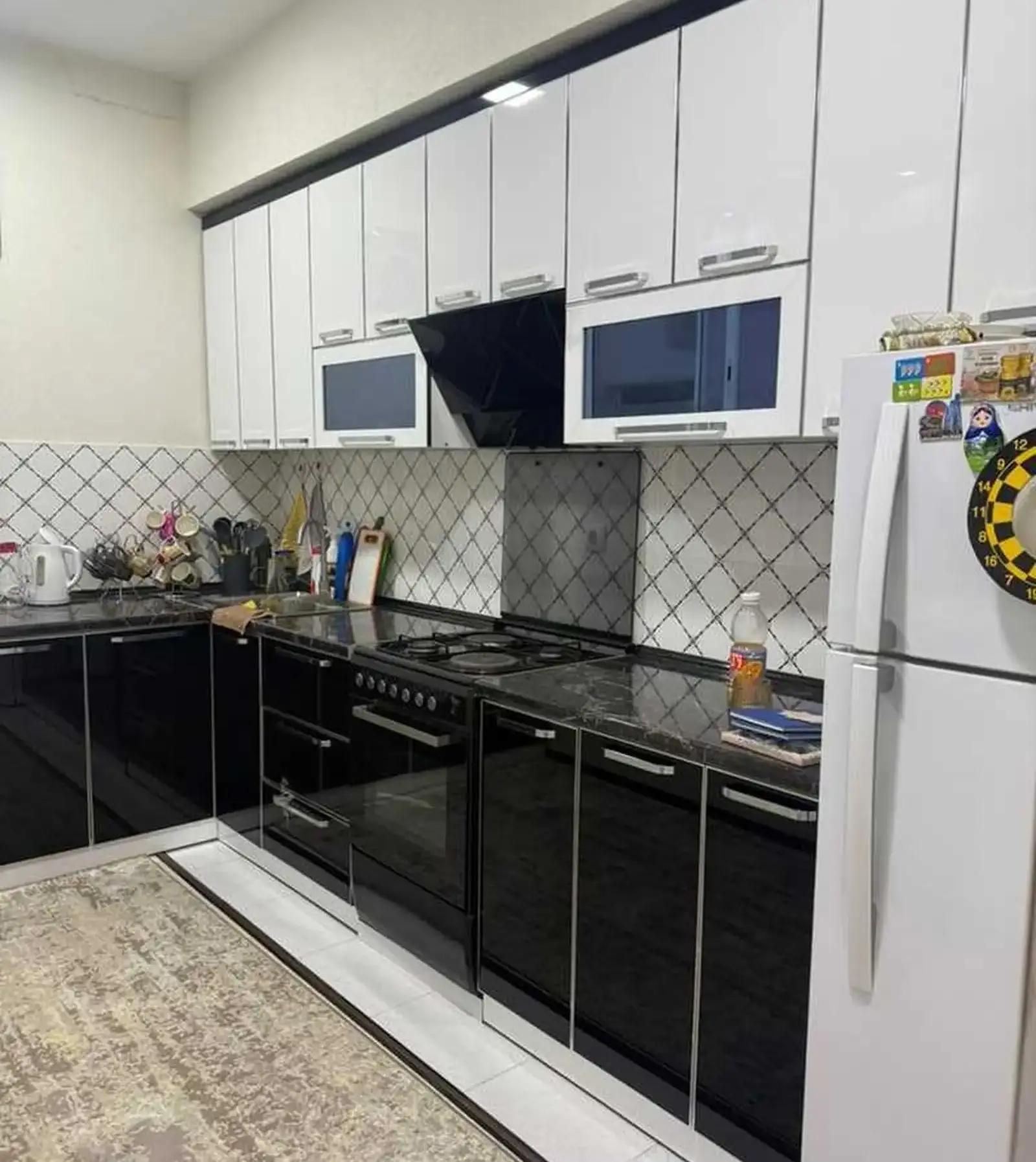 2-комн. квартира, 6 этаж, 110м², сино
