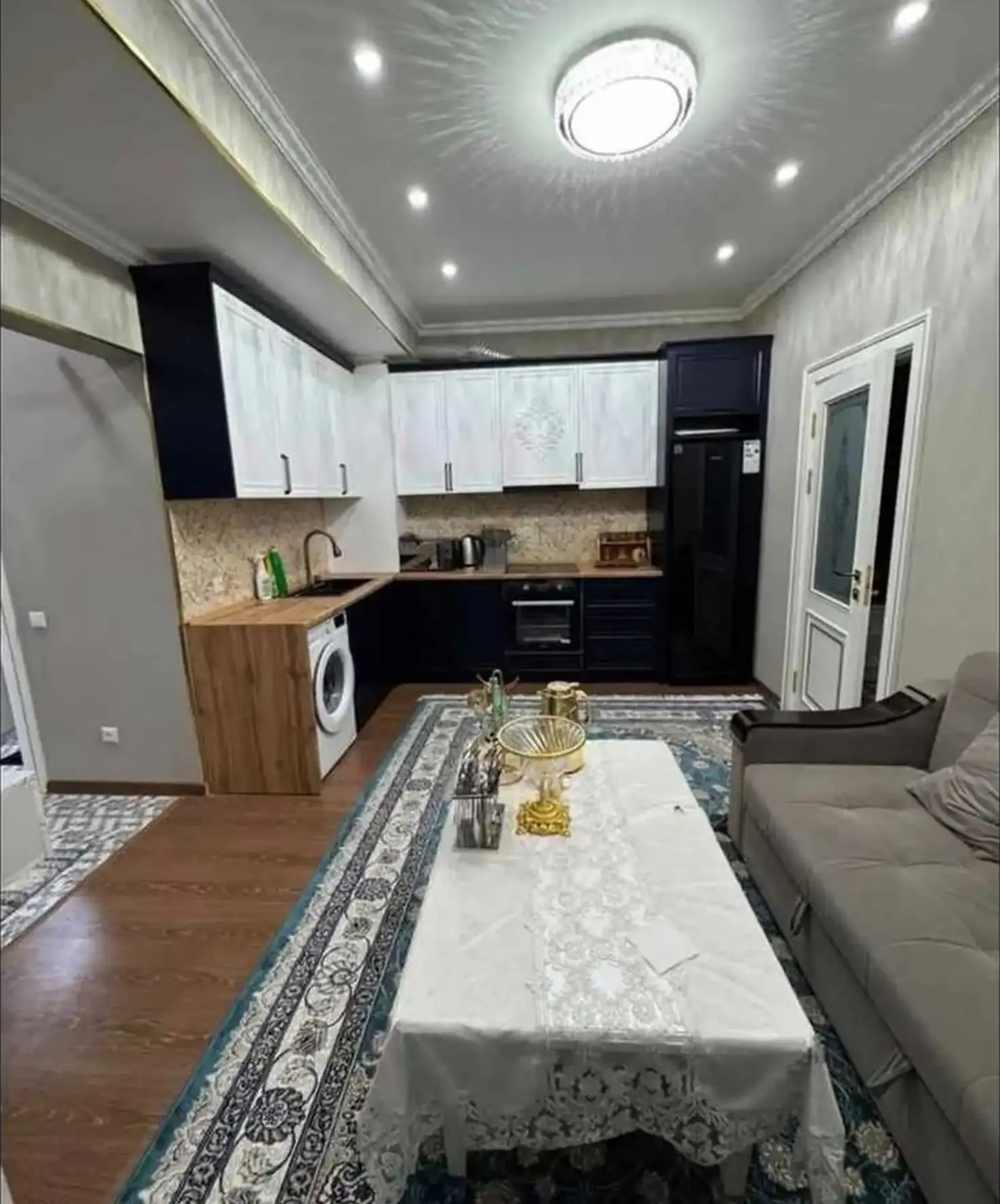 1-комн. квартира, 12 этаж, 43 м², Фирдавси