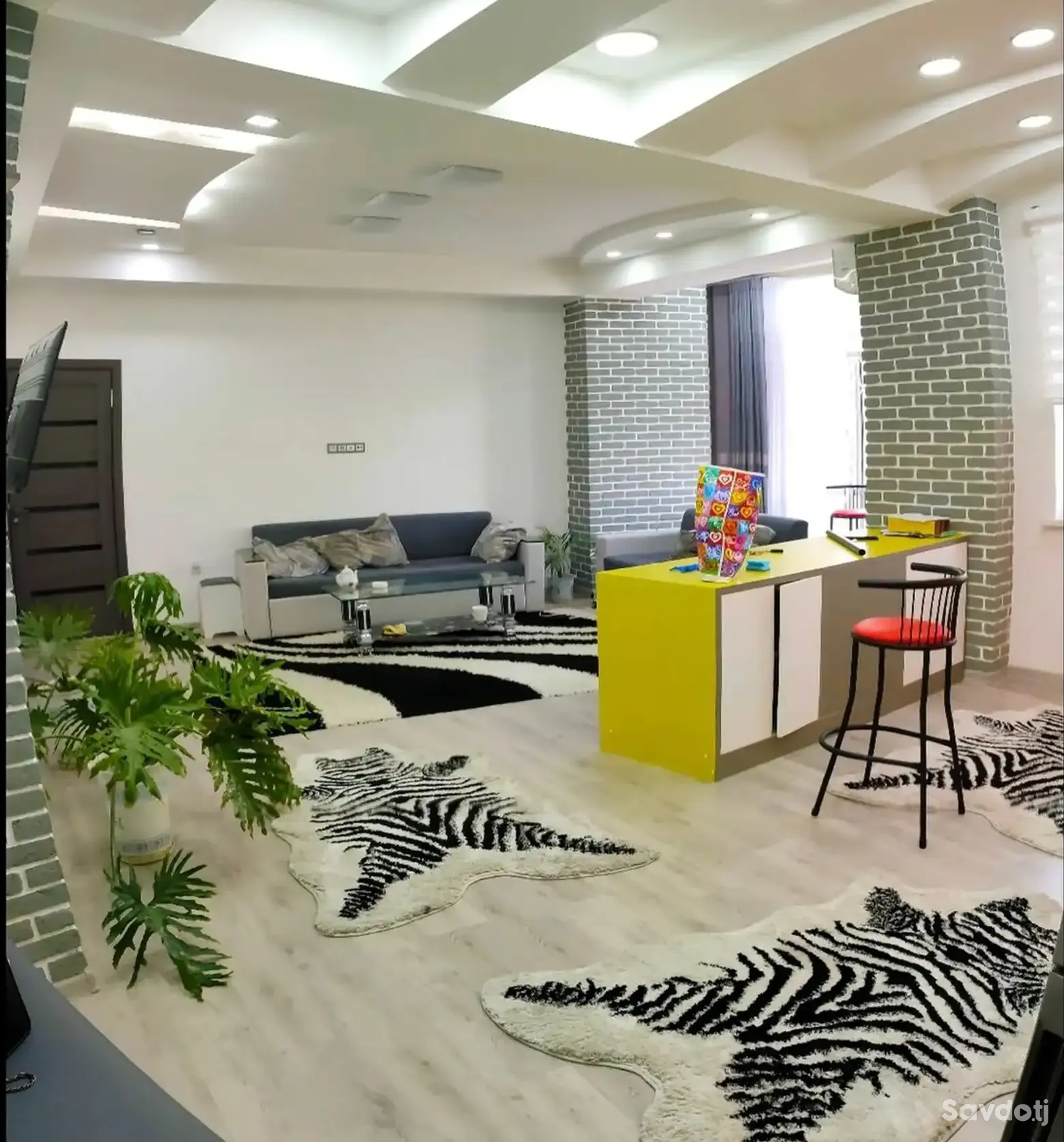 2-комн. квартира, 9 этаж, 76м², Шохмансур