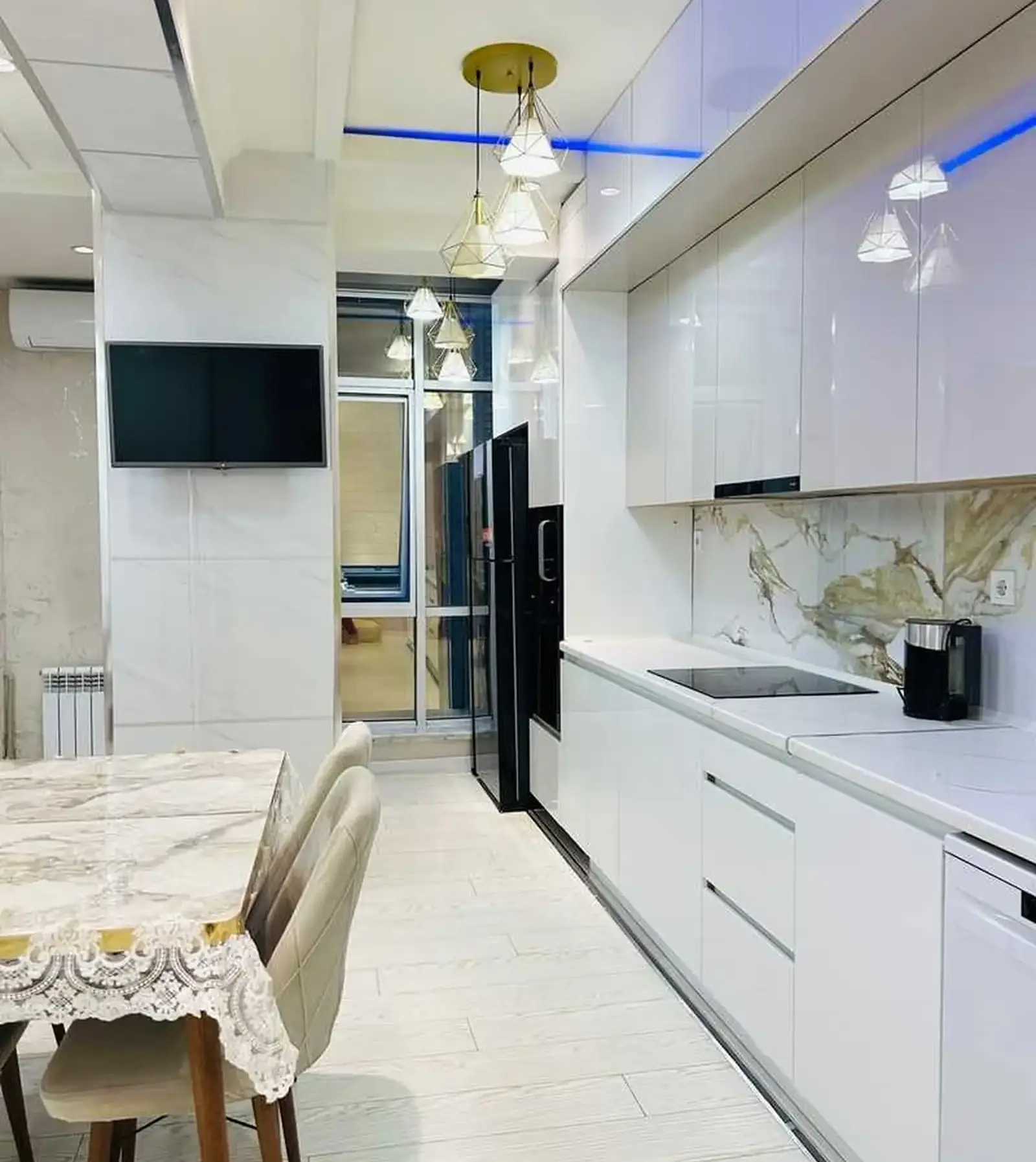 2-комн. квартира, 5 этаж, 90м², шохмансур